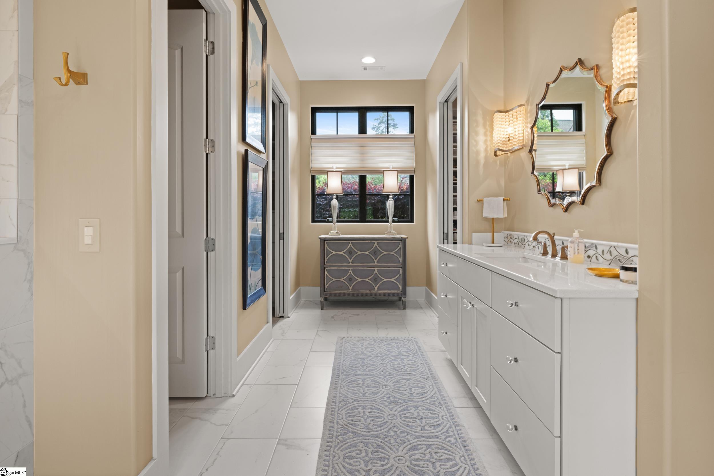 3021 Rock Point Drive UNIT Lot 20 The Oaks Seneca, SC 29672