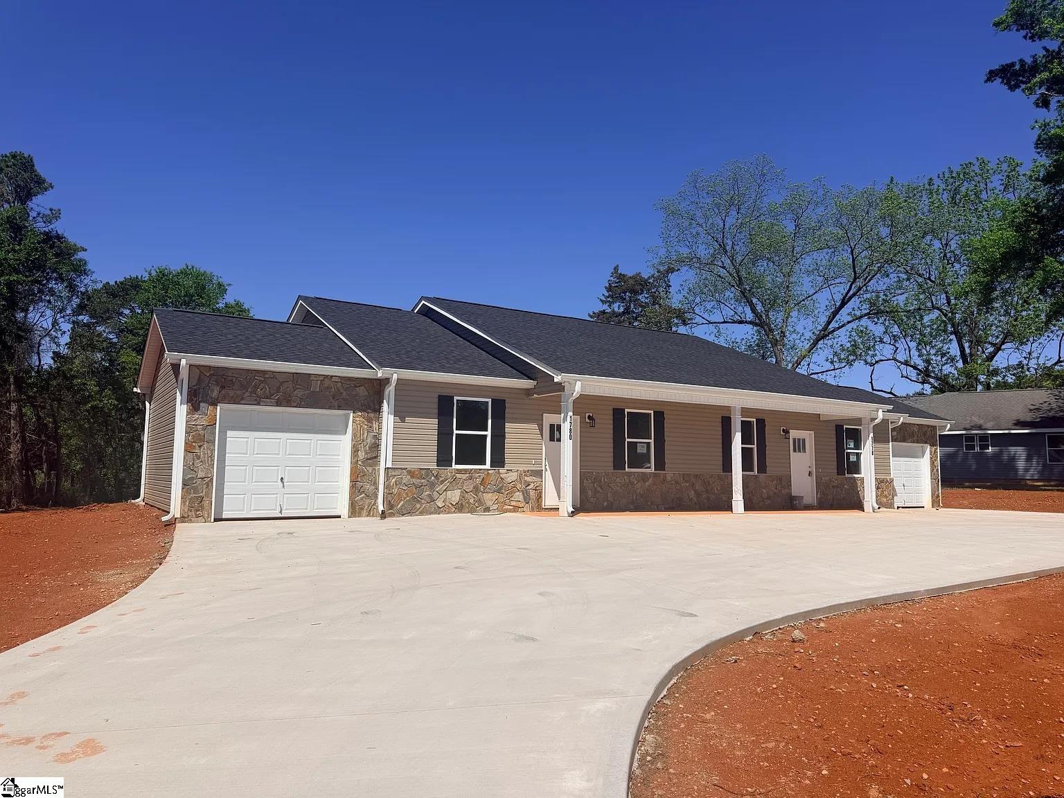1778/1780 Ezell Road, Chesnee SC 29323,Chesnee,Spartanburg,Residential Income