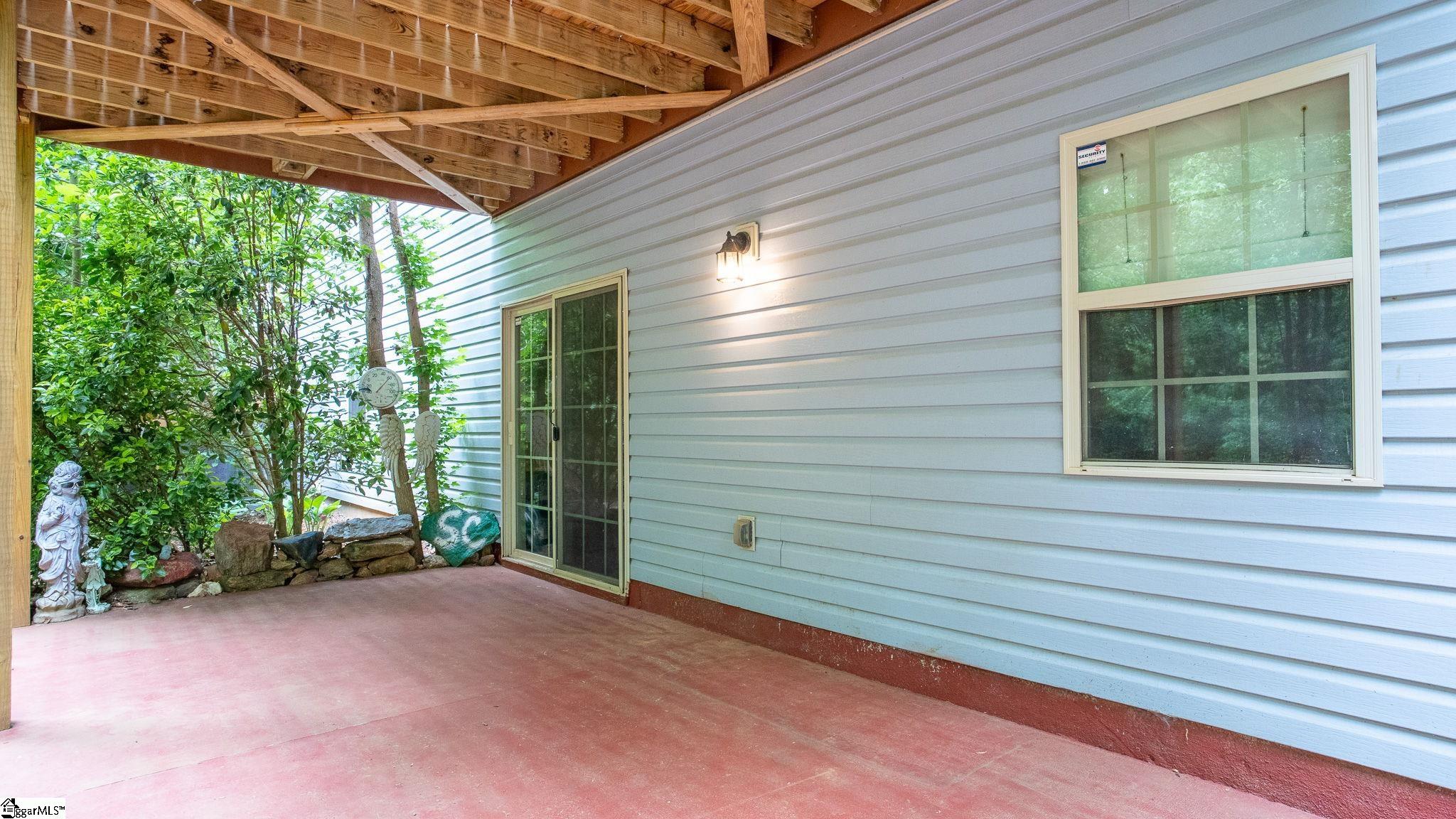 520 Abberly Lane Boiling Springs, SC 29316