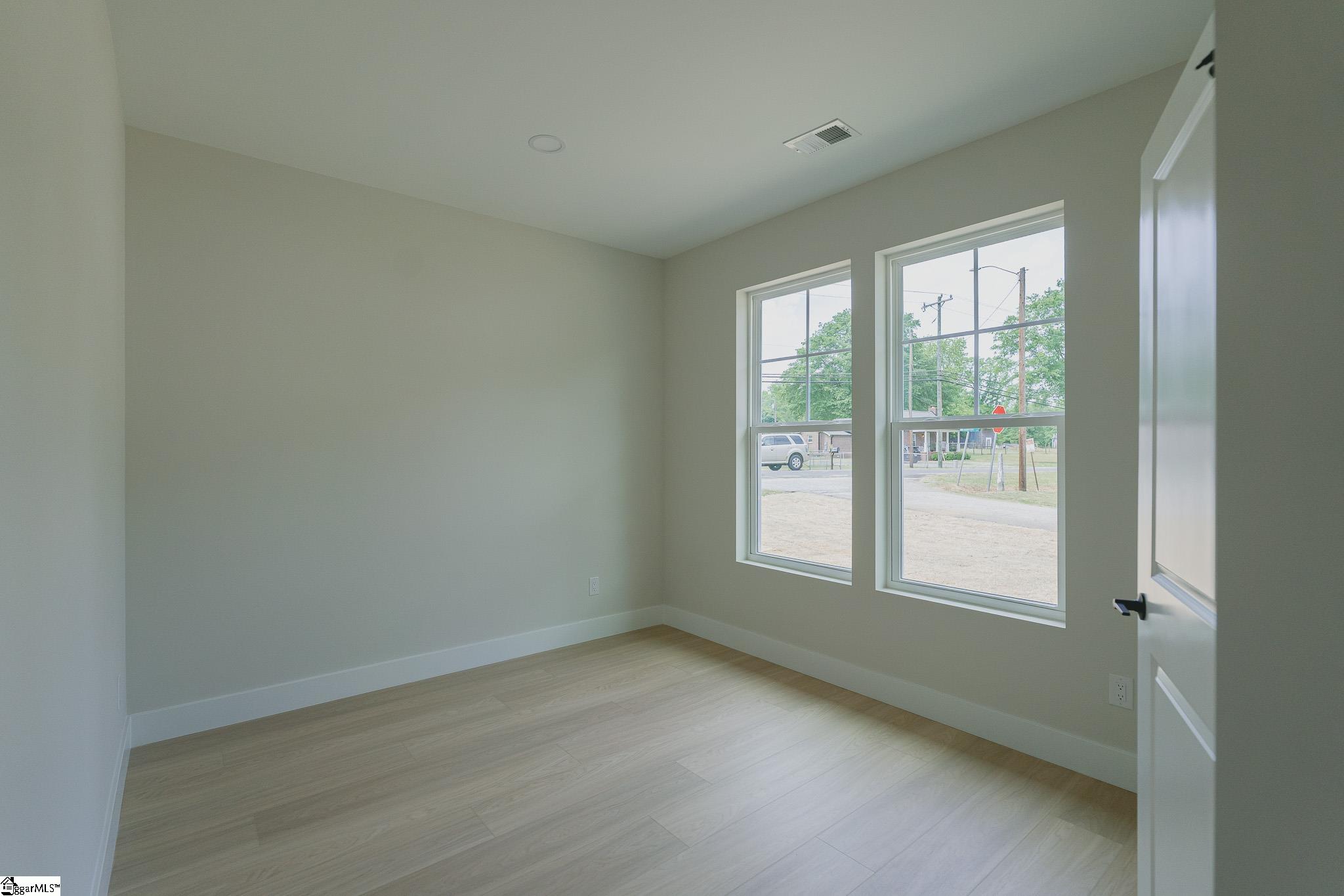 100 Cottage Street Wellford, SC 29385