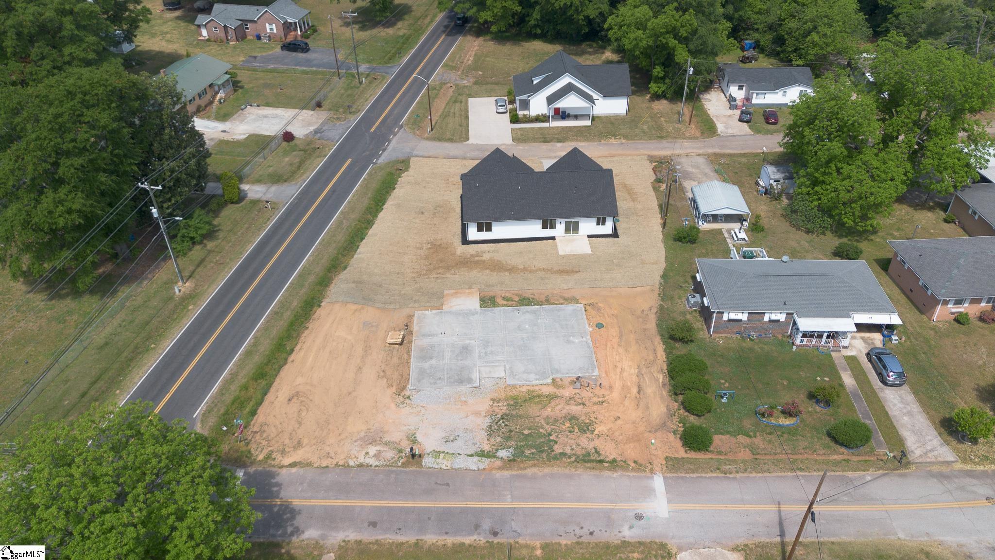 Photo 25 of Single family home for sale at 100 Cottage St, Lyman, SC 29365 | MLS# 1590745 | Listing updated on 2026-09-03
