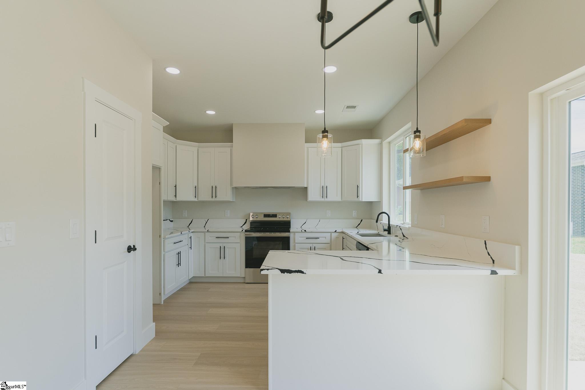 100 Cottage Street Wellford, SC 29385