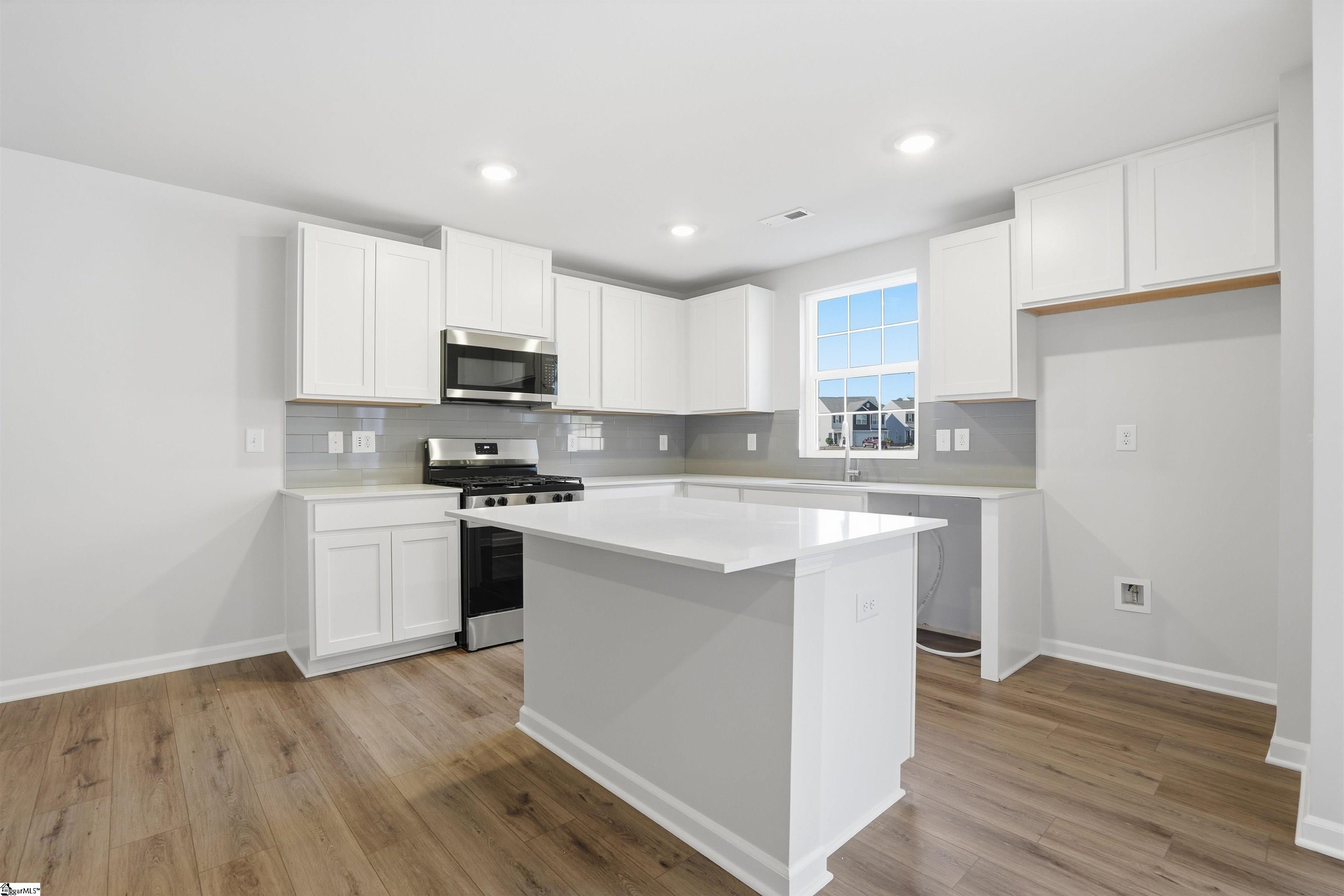 846 Mahaffey Court Spartanburg, SC 29301