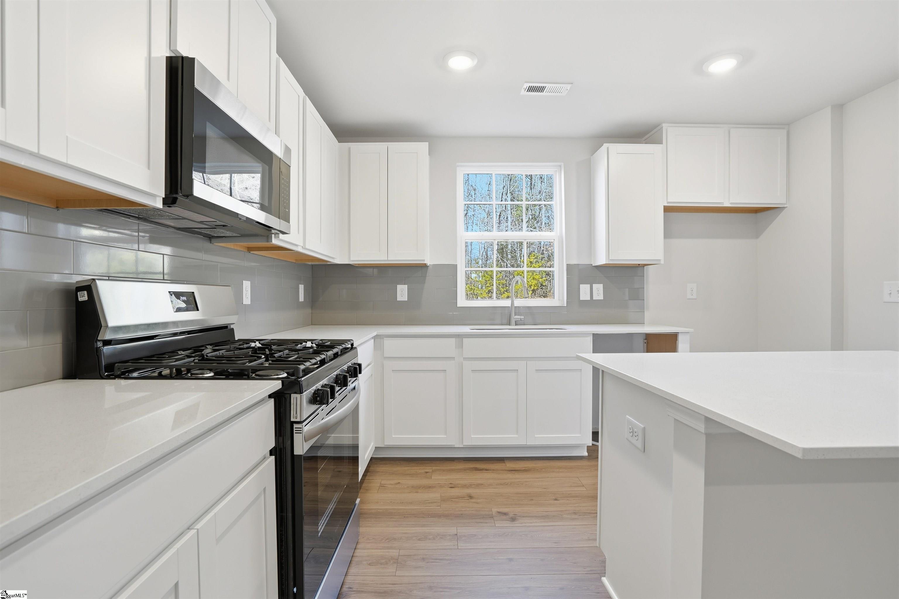 846 Mahaffey Court Spartanburg, SC 29301