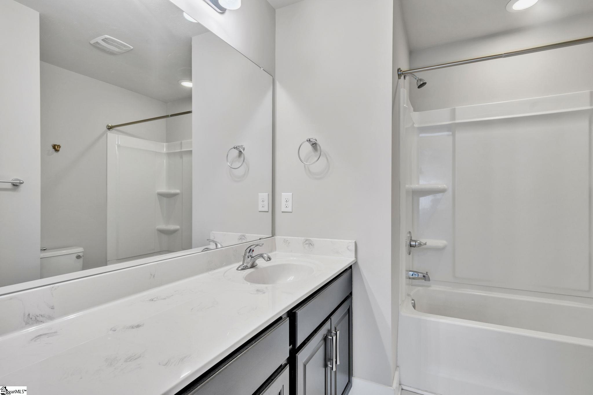 231 Keaton Court Spartanburg, SC 29301