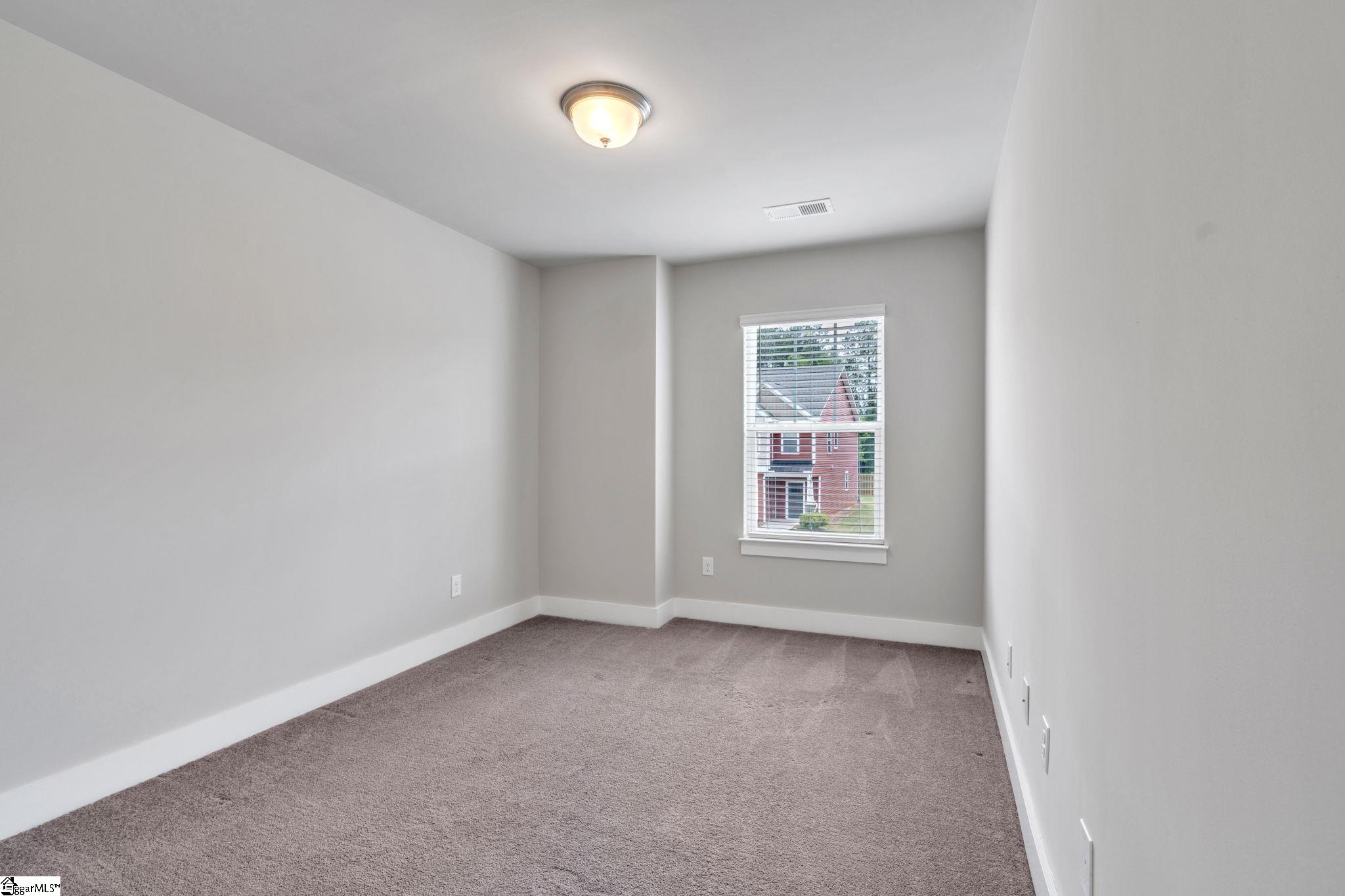 231 Keaton Court Spartanburg, SC 29301
