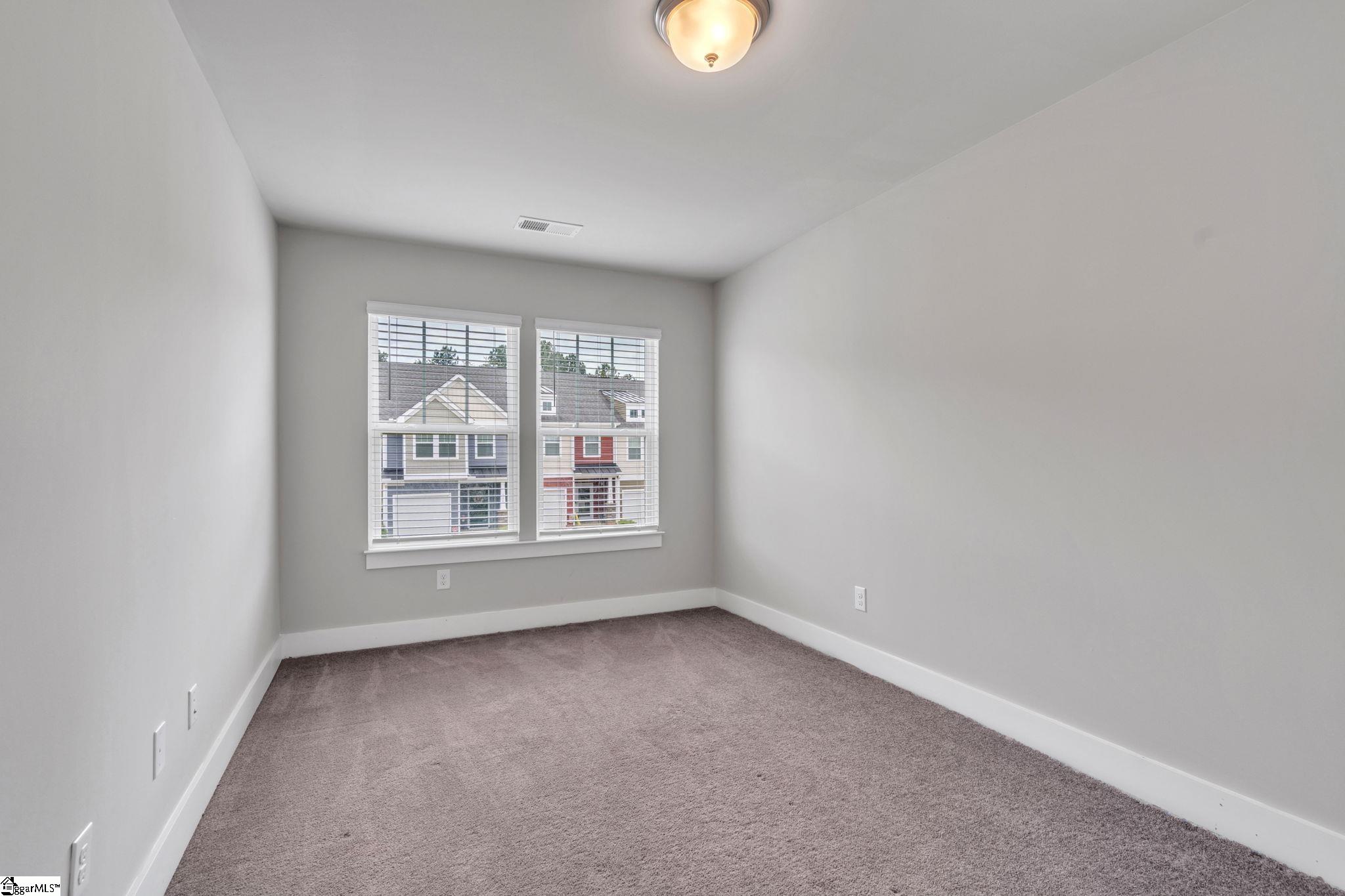231 Keaton Court Spartanburg, SC 29301