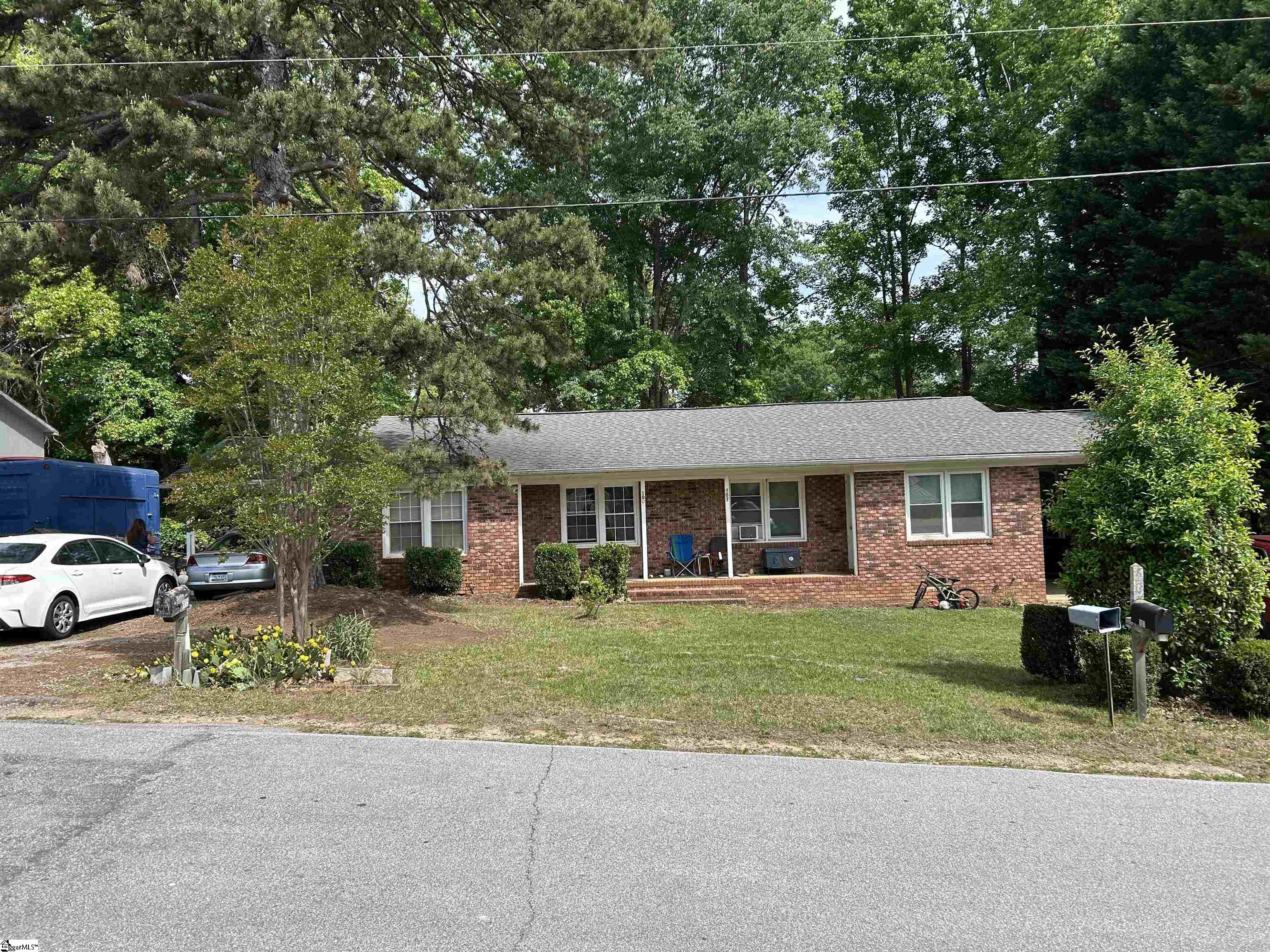 402 Gordon Street Greenville, SC 29611-11