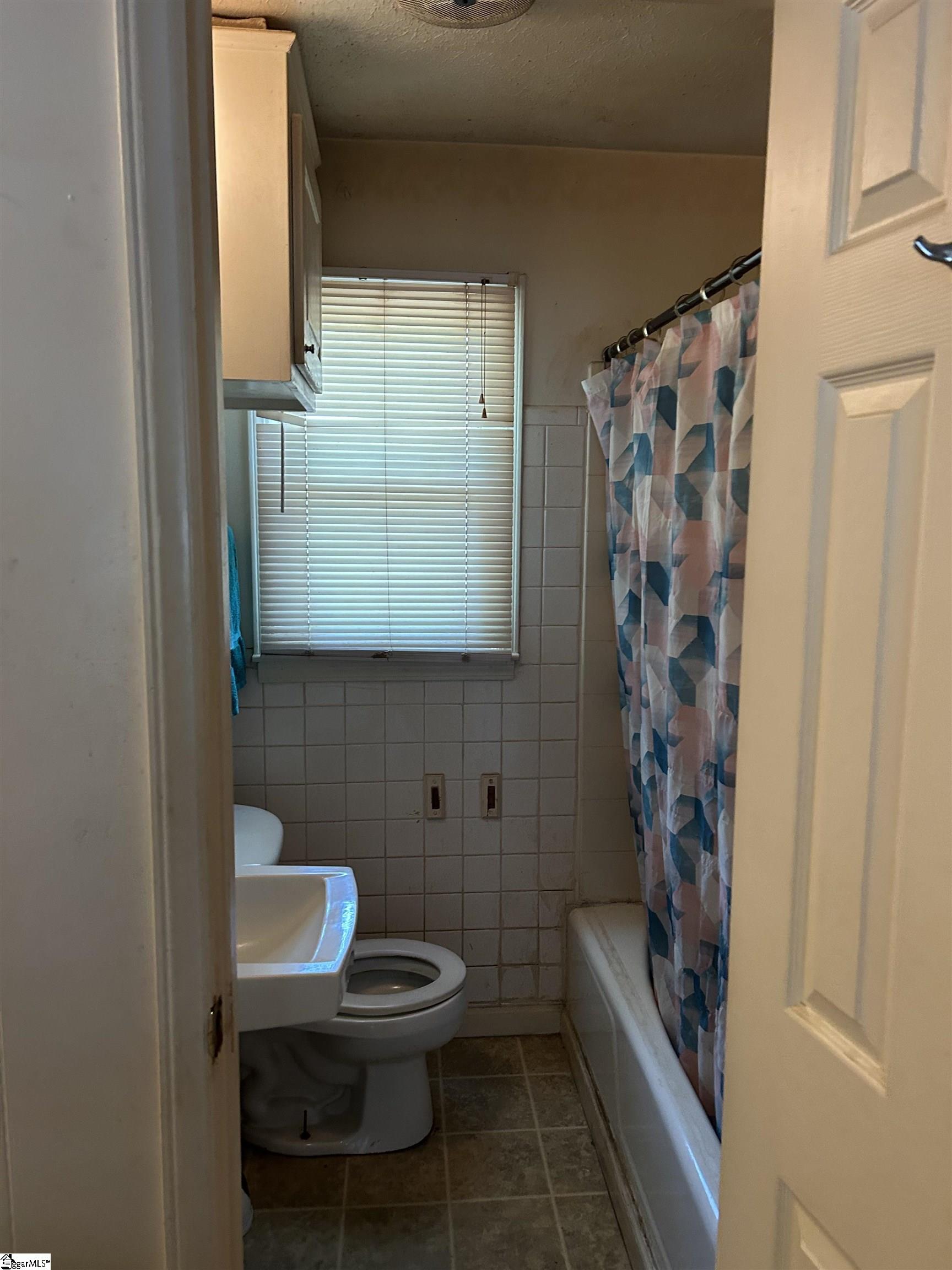 402 Gordon Street Greenville, SC 29611-11