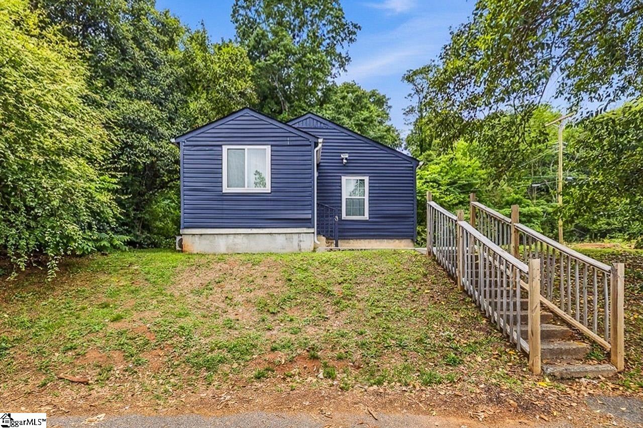8 Booker Street Anderson, SC 29624