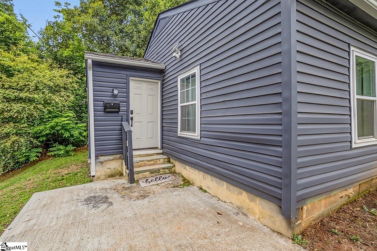 8 Booker Street Anderson, SC 29624