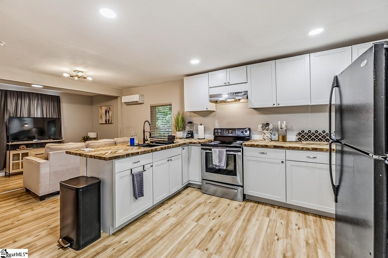 8 Booker Street Anderson, SC 29624