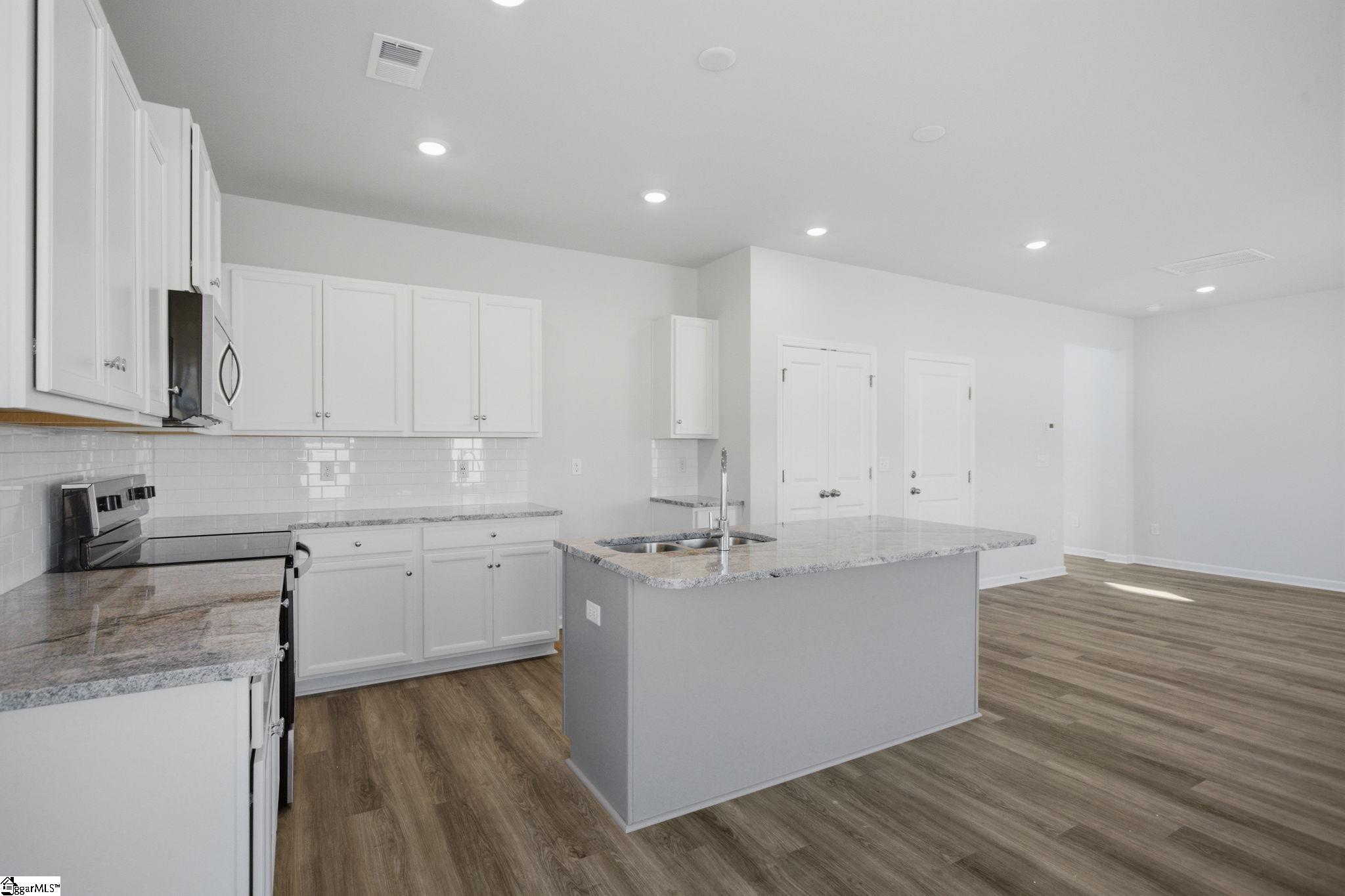 3016 Emberly Drive UNIT Lot 274 Roebuck, SC 29376