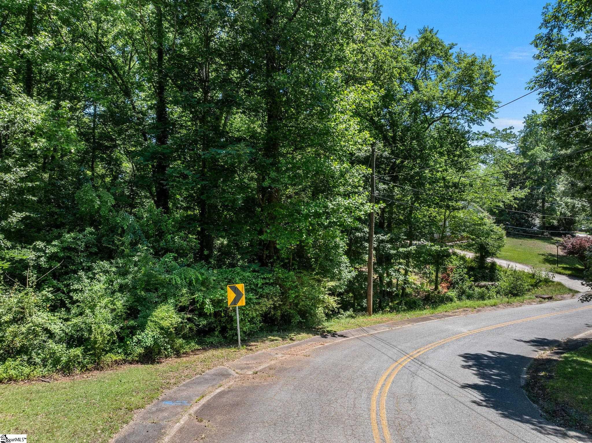 407 Palmetto Drive Greer, SC 29651