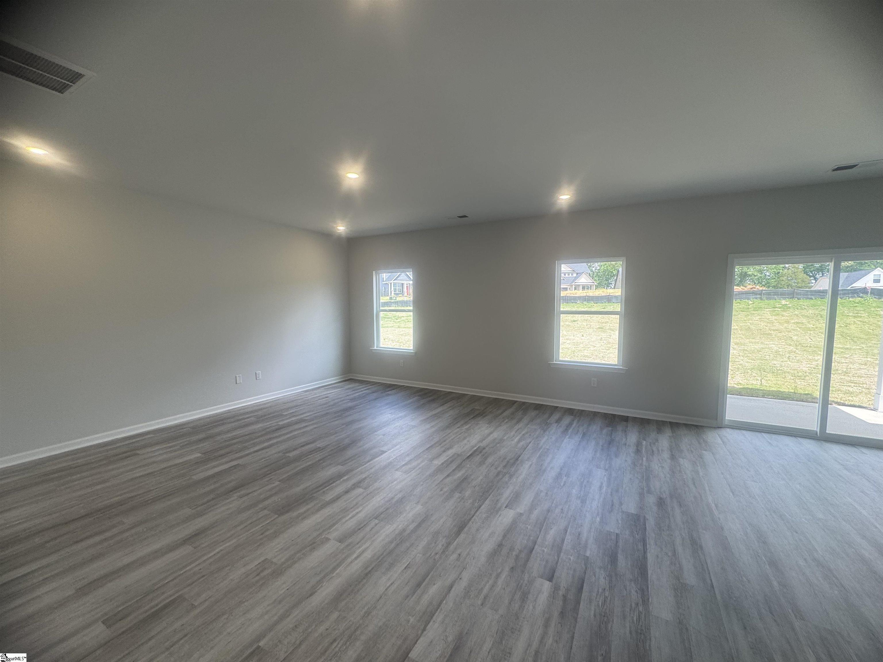 252 Pretoria Drive UNIT Lot 99 Woodruff, SC 29388