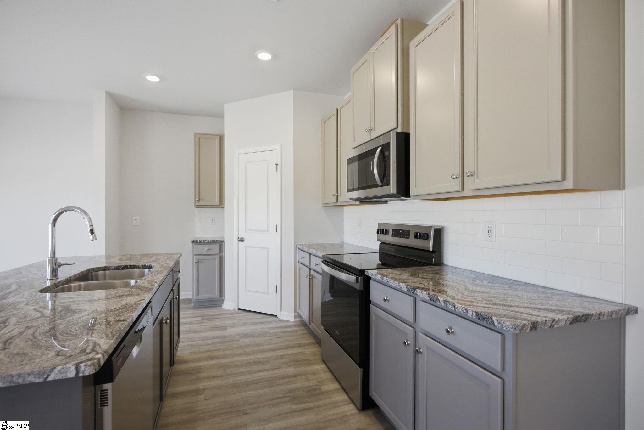 3012 Emberly Drive UNIT Lot 275 Roebuck, SC 29376