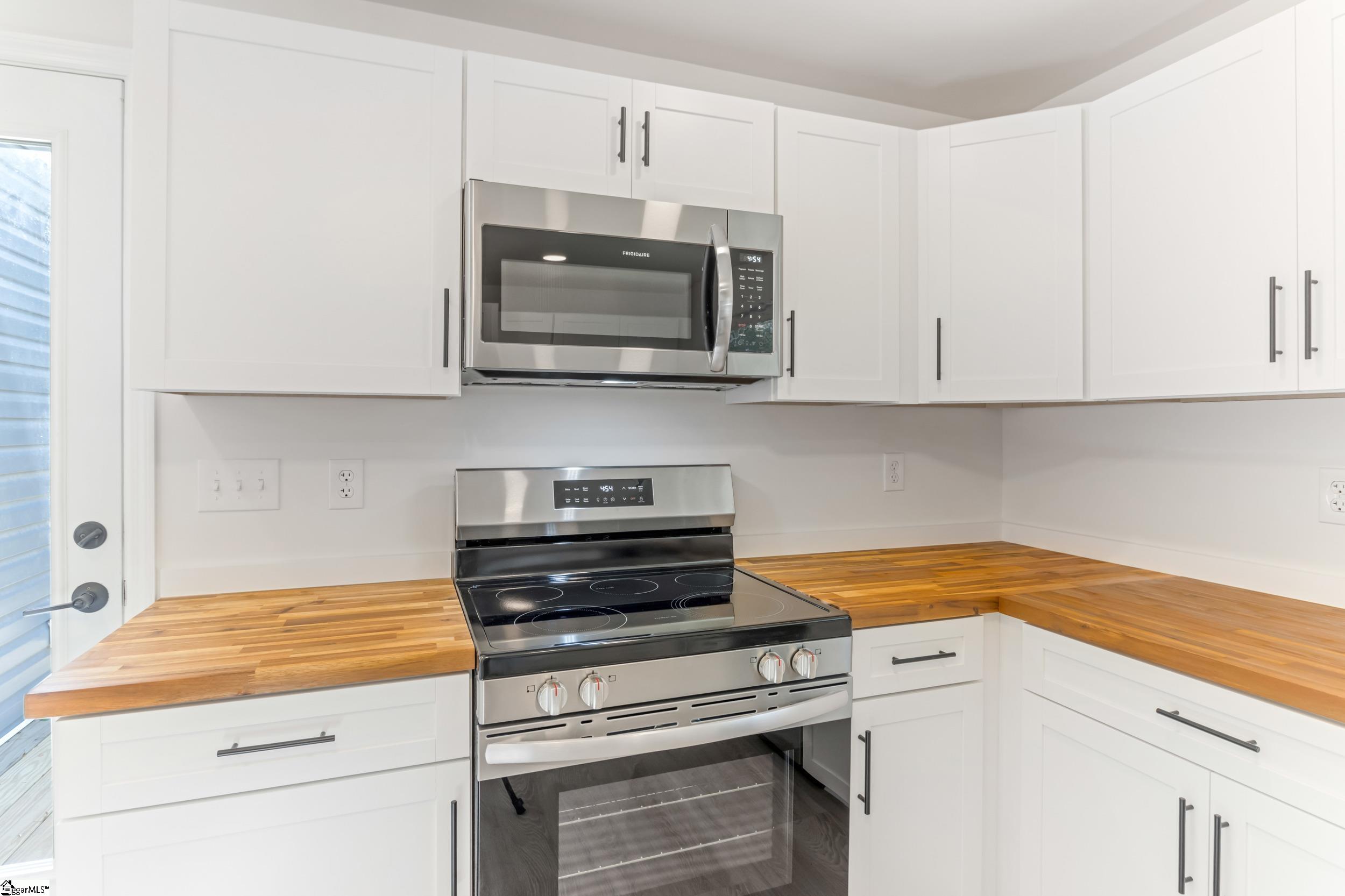 137 Forest Street Greer, SC 29650-1410