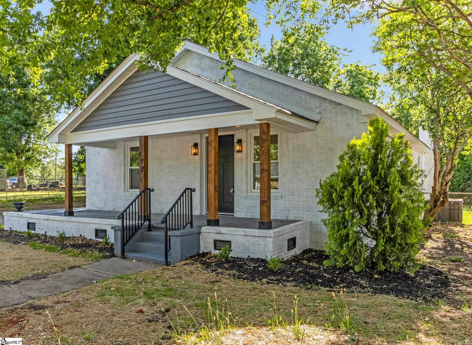 137 Forest Street Greer, SC 29650-1410