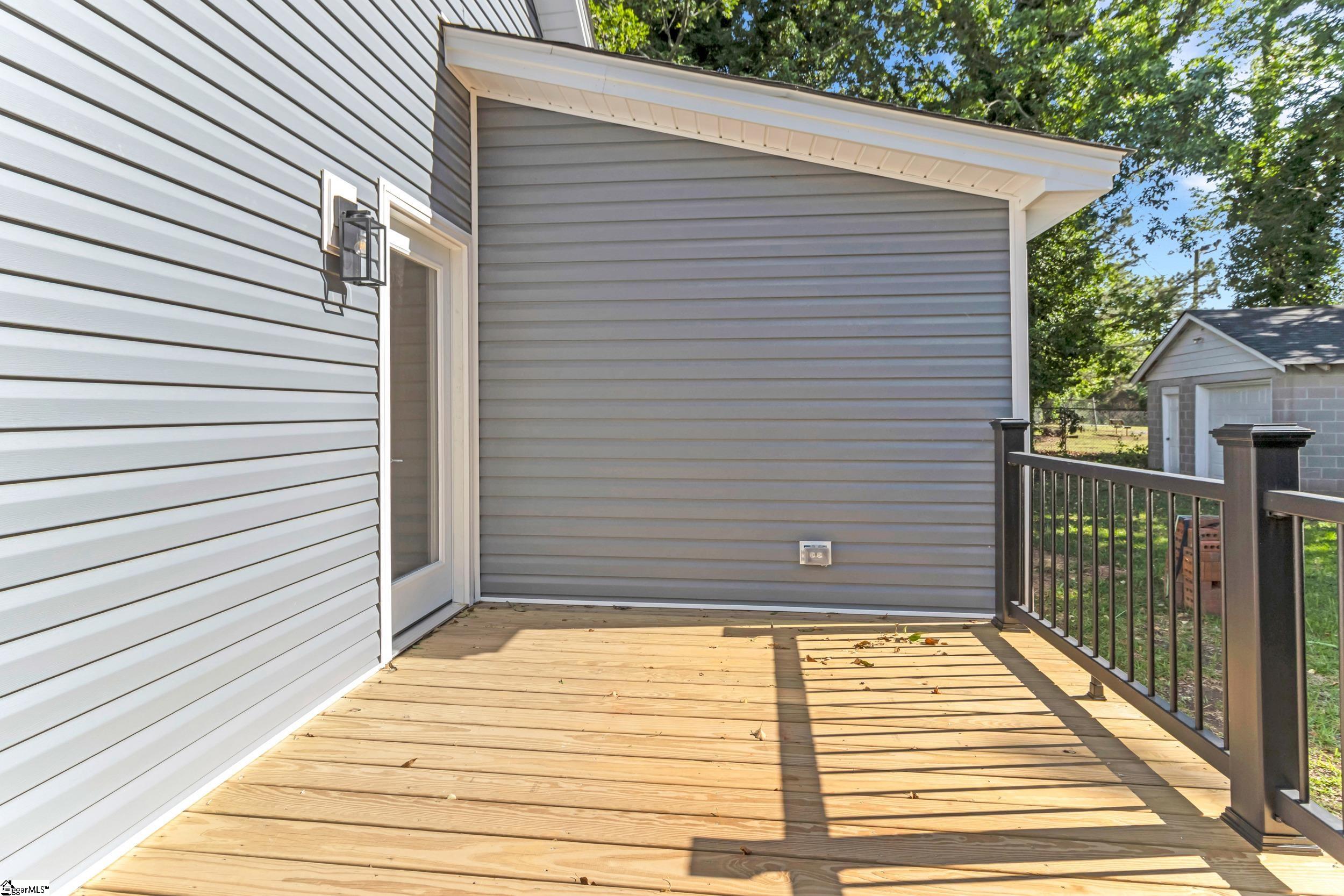 137 Forest Street Greer, SC 29650-1410