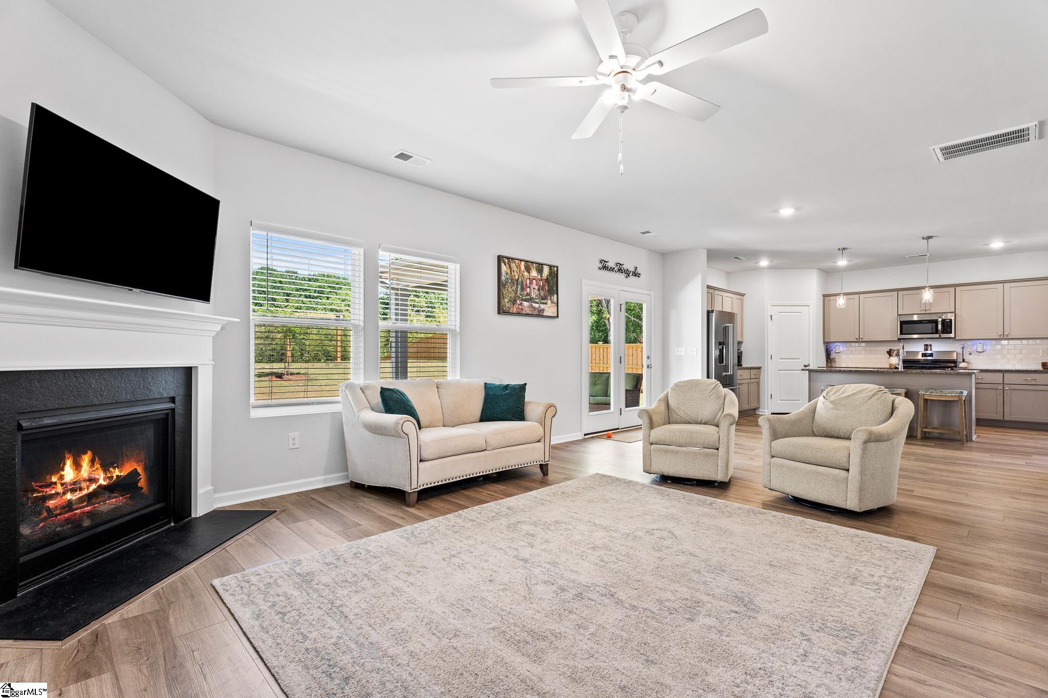 7041 Fairview Falls Drive Chesnee, SC 29323