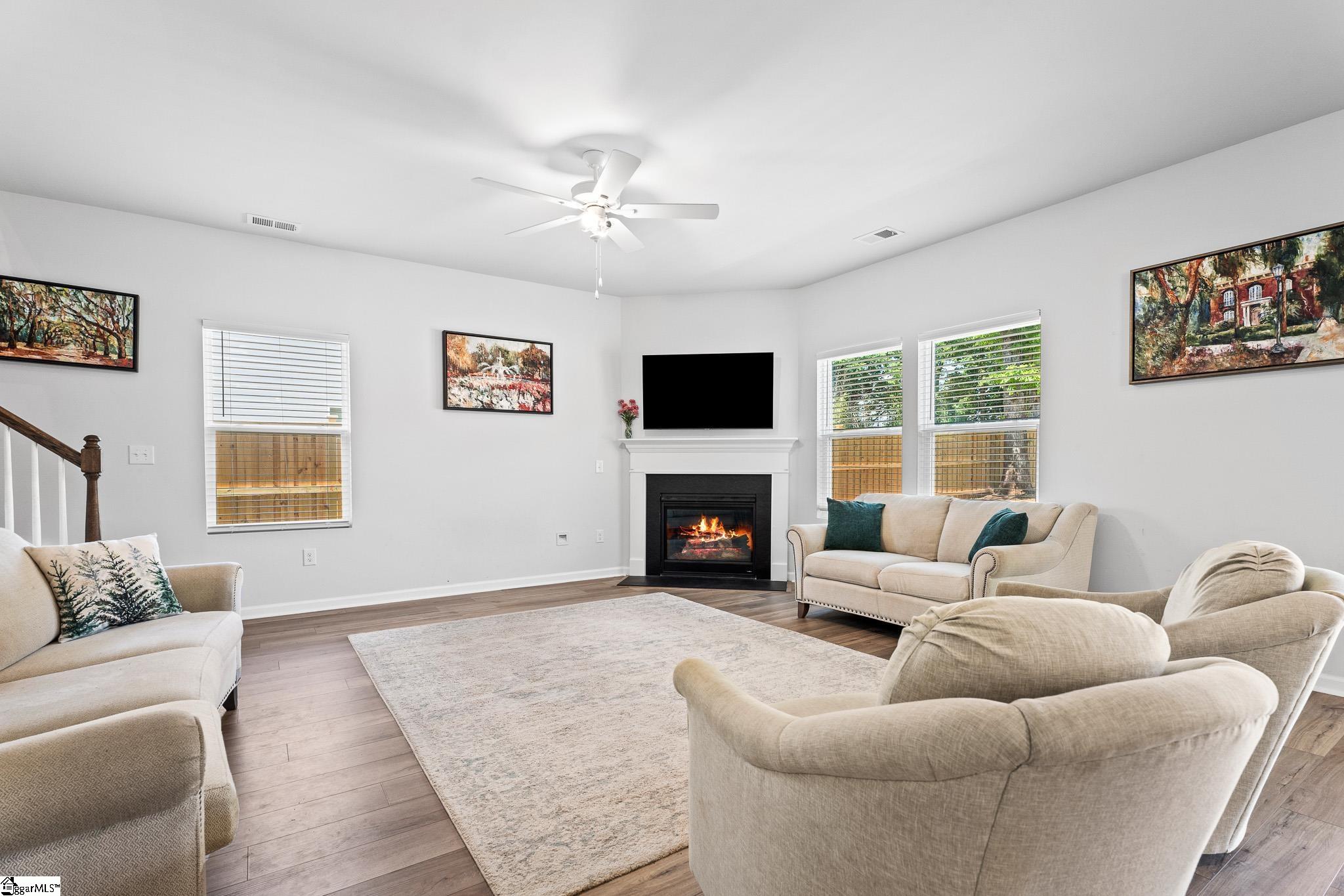 7041 Fairview Falls Drive Chesnee, SC 29323