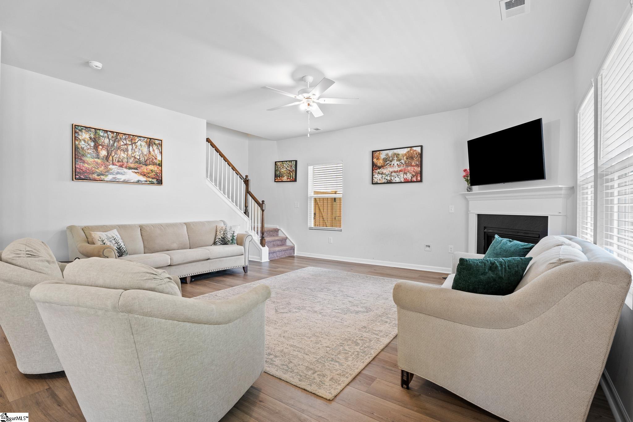 7041 Fairview Falls Drive Chesnee, SC 29323