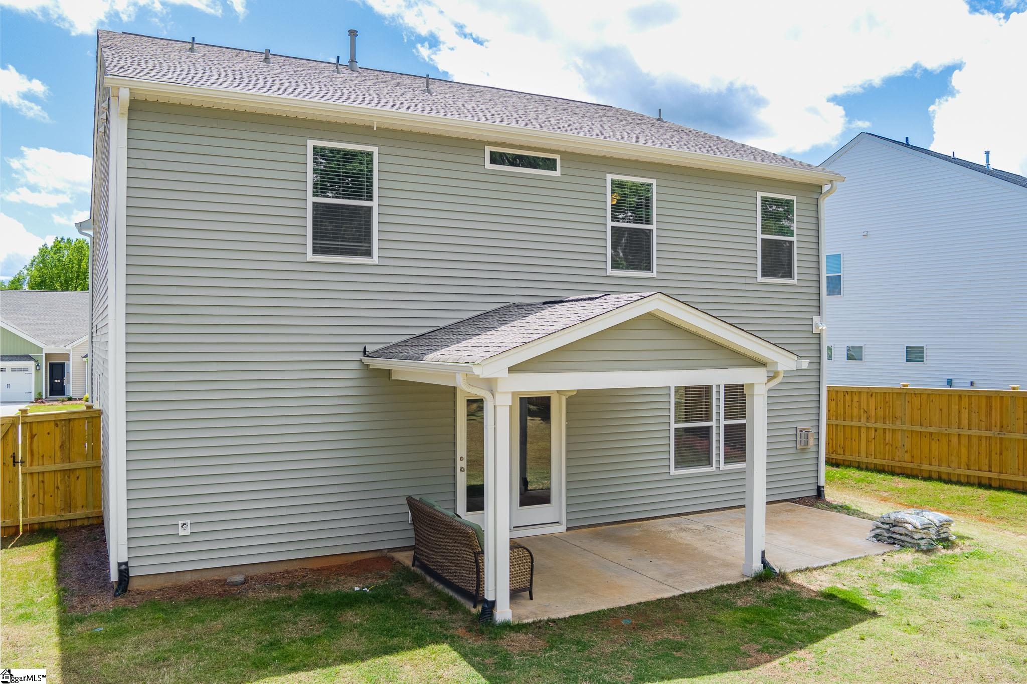 7041 Fairview Falls Drive Chesnee, SC 29323