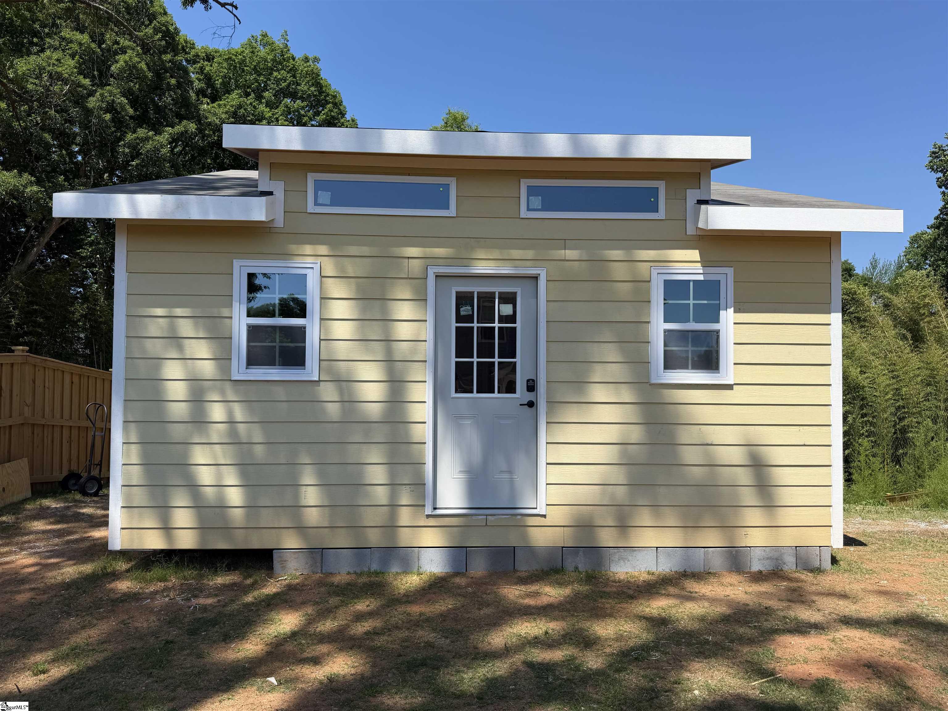 7041 Fairview Falls Drive Chesnee, SC 29323