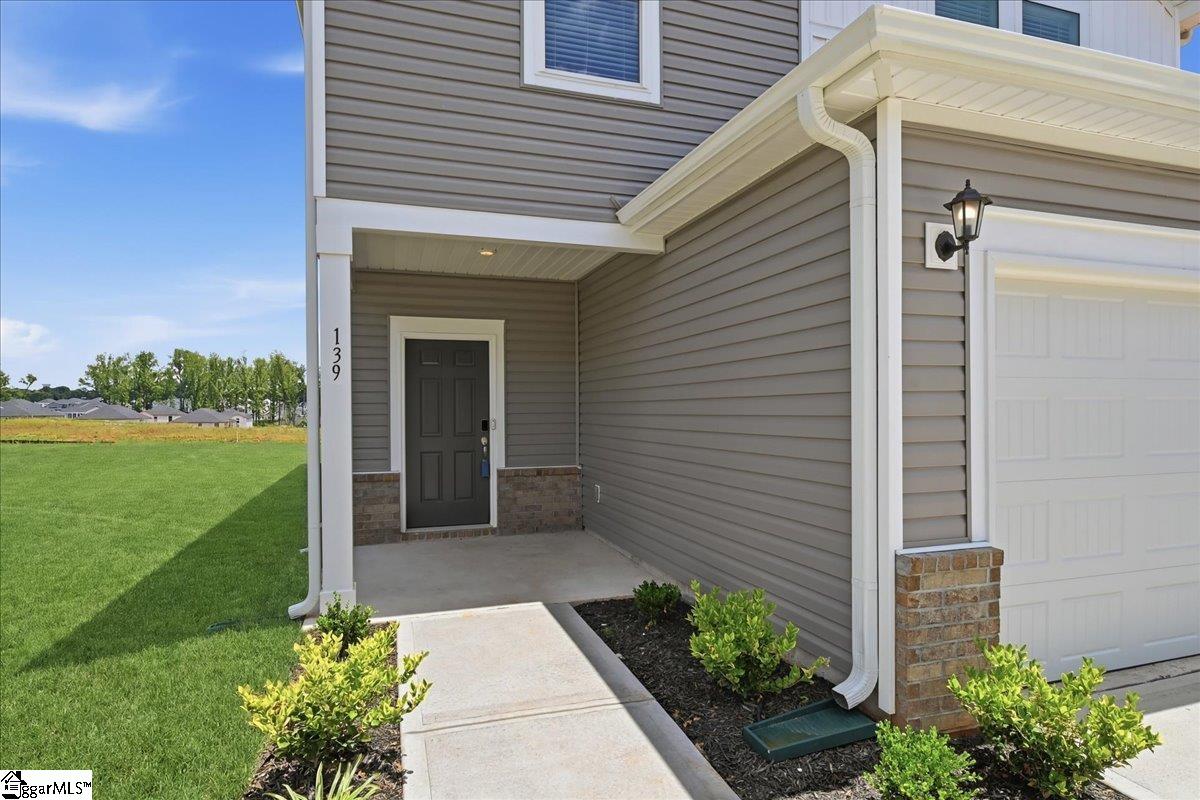 139 Bechler Drive Gray Court, SC 29645