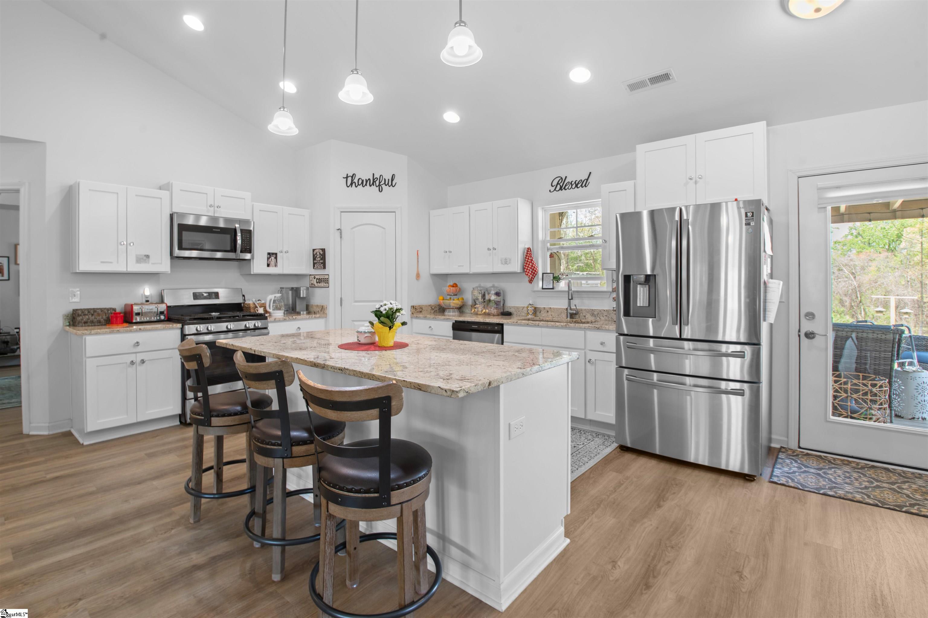 104 Summer Breeze Court Townville, SC 29689