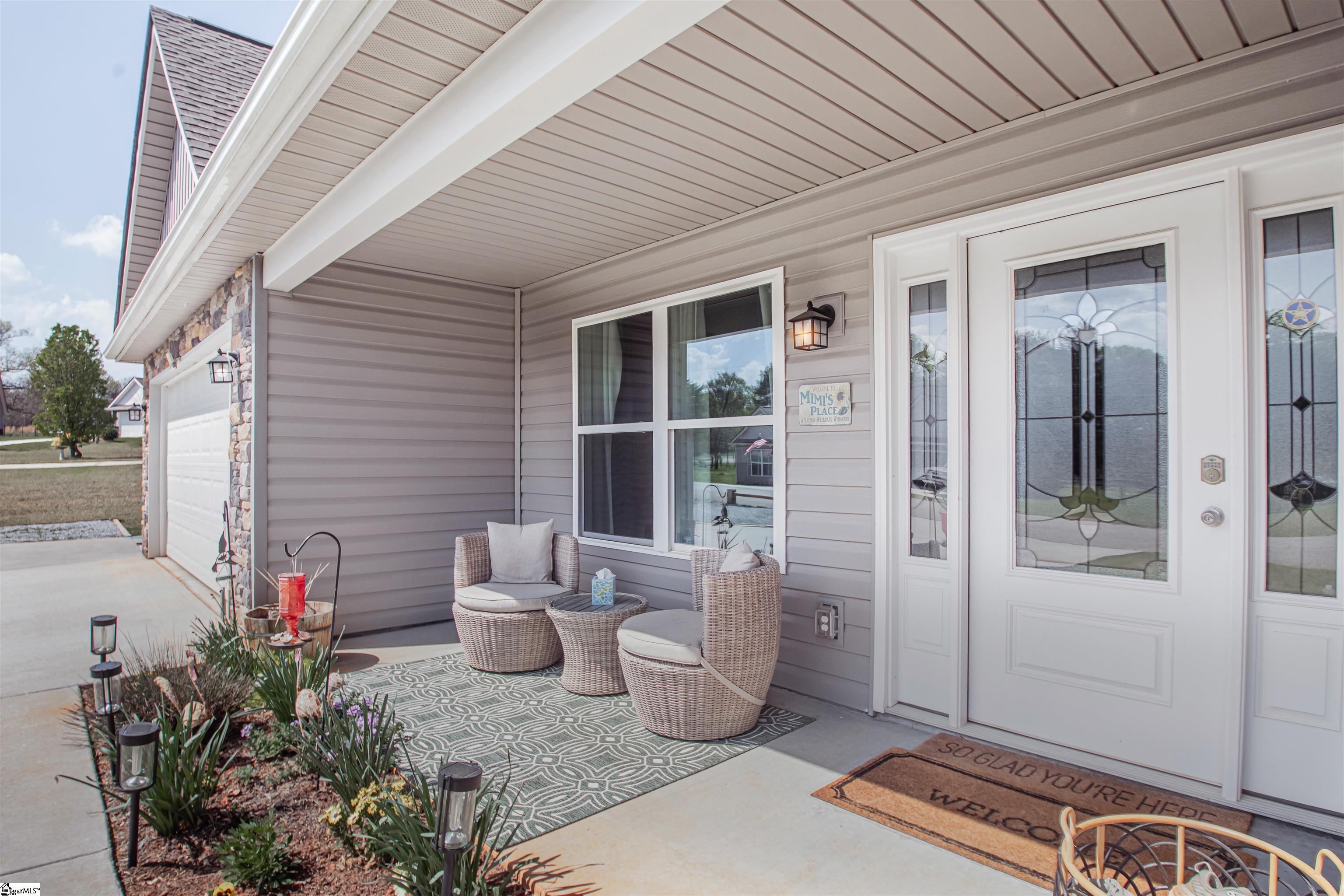 104 Summer Breeze Court Townville, SC 29689