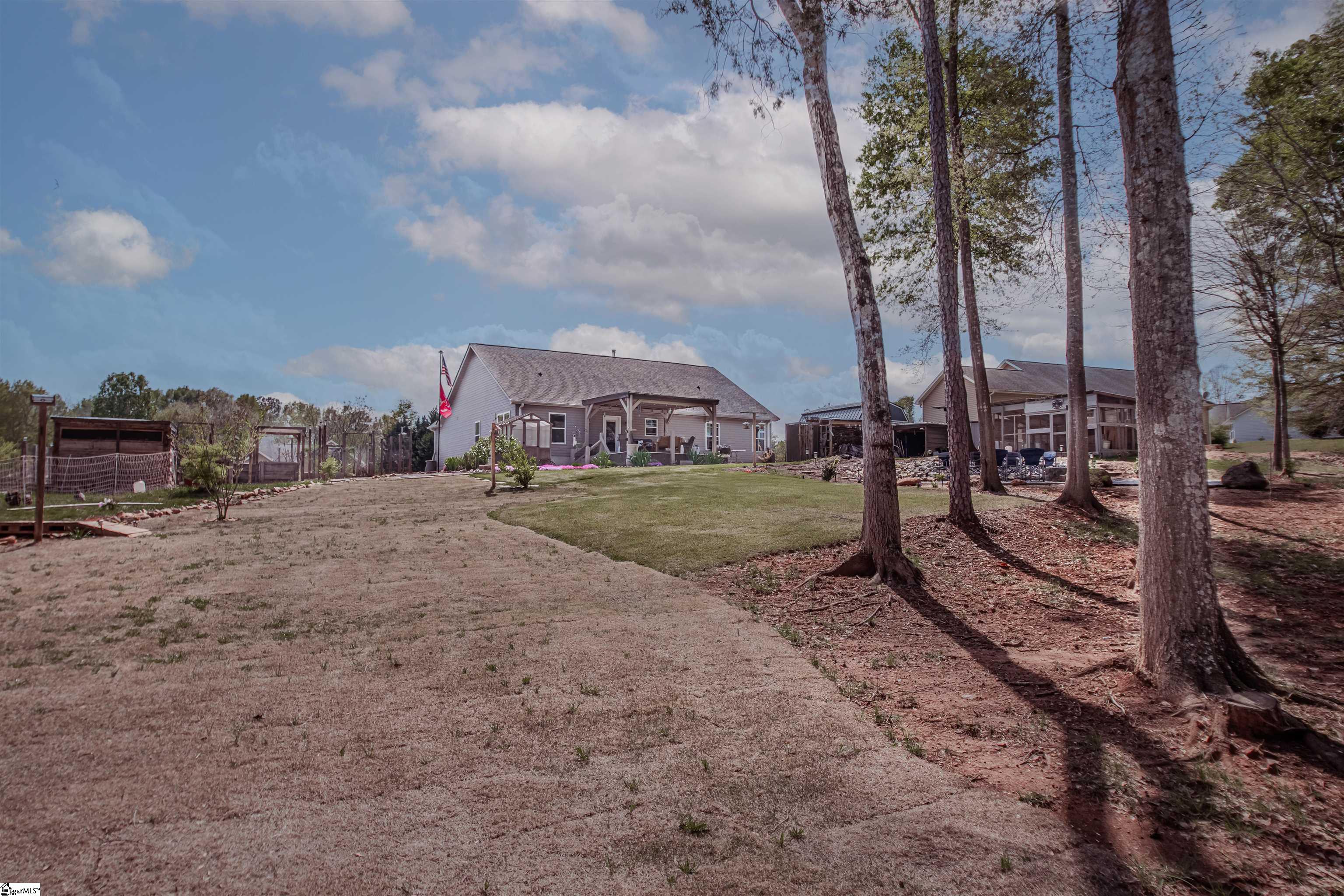 104 Summer Breeze Court Townville, SC 29689