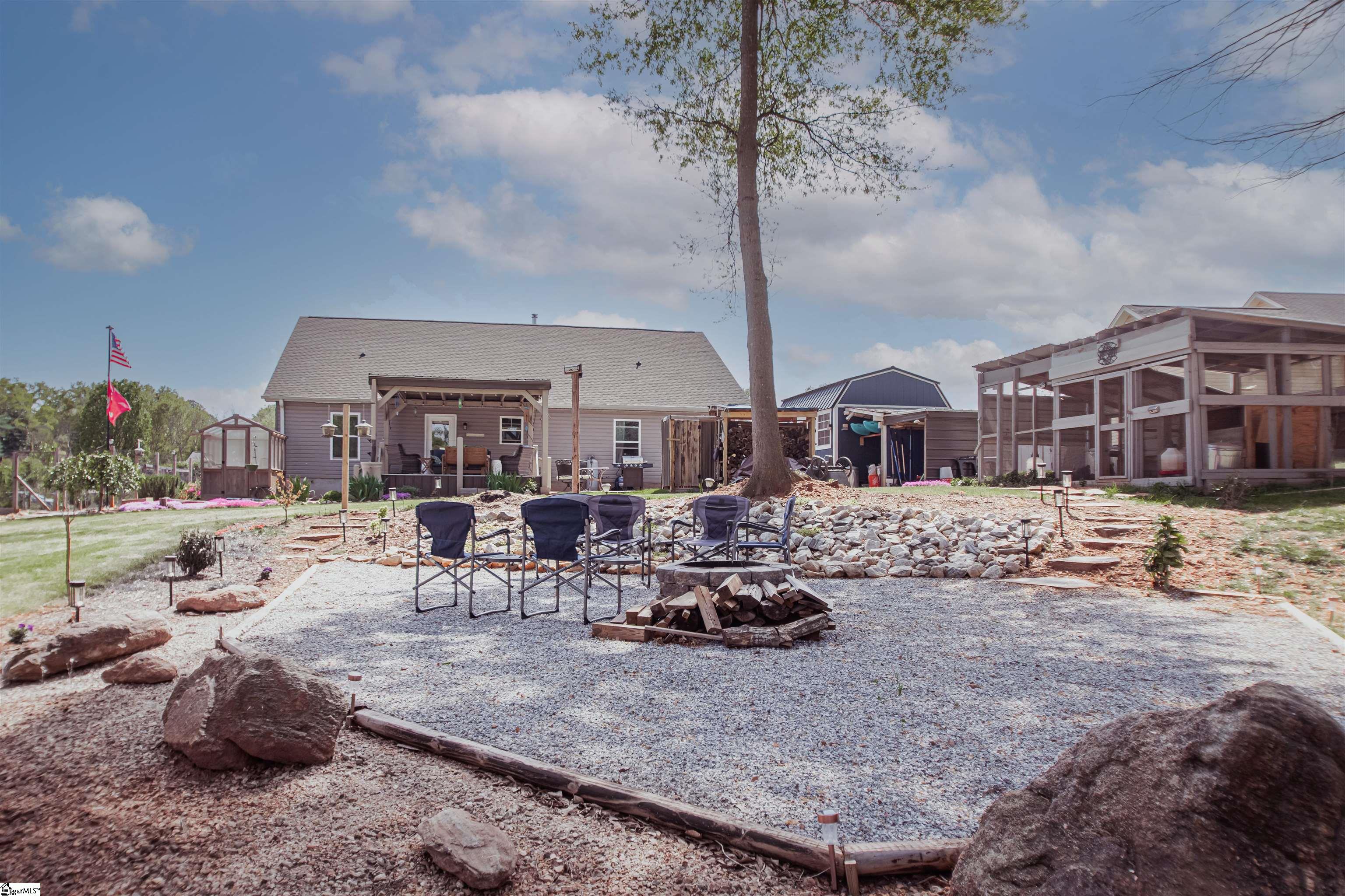 104 Summer Breeze Court Townville, SC 29689