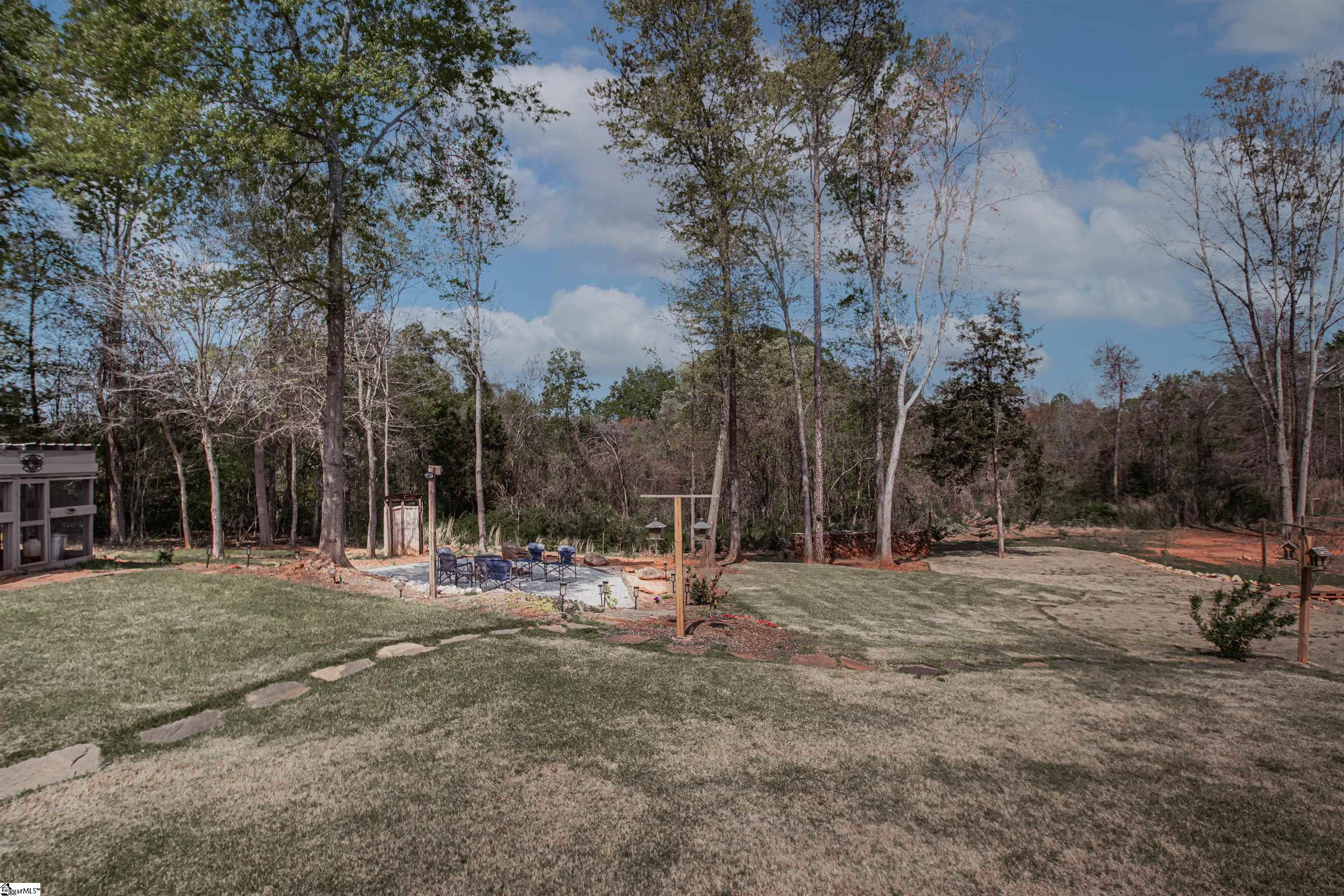 104 Summer Breeze Court Townville, SC 29689