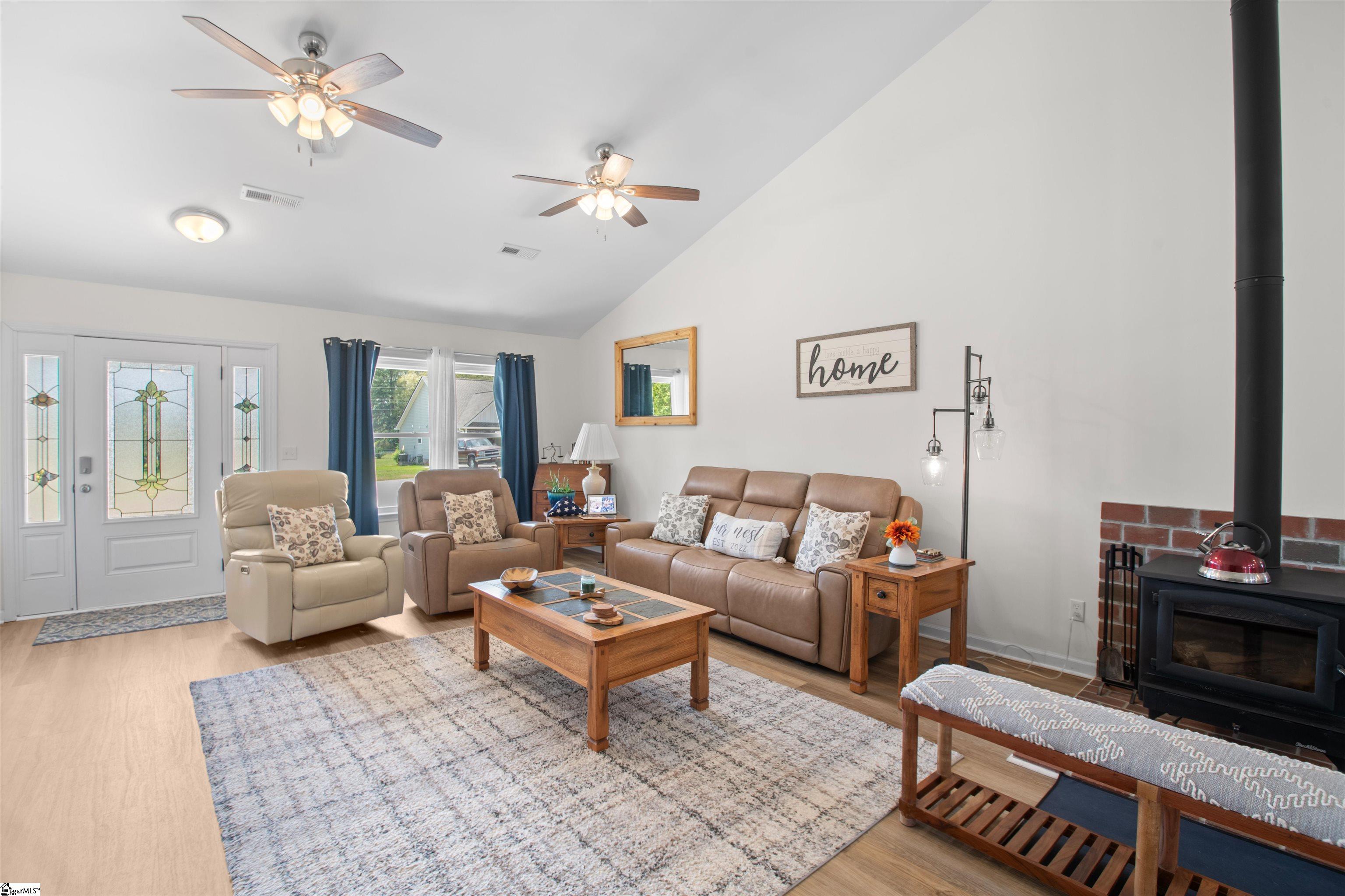 104 Summer Breeze Court Townville, SC 29689