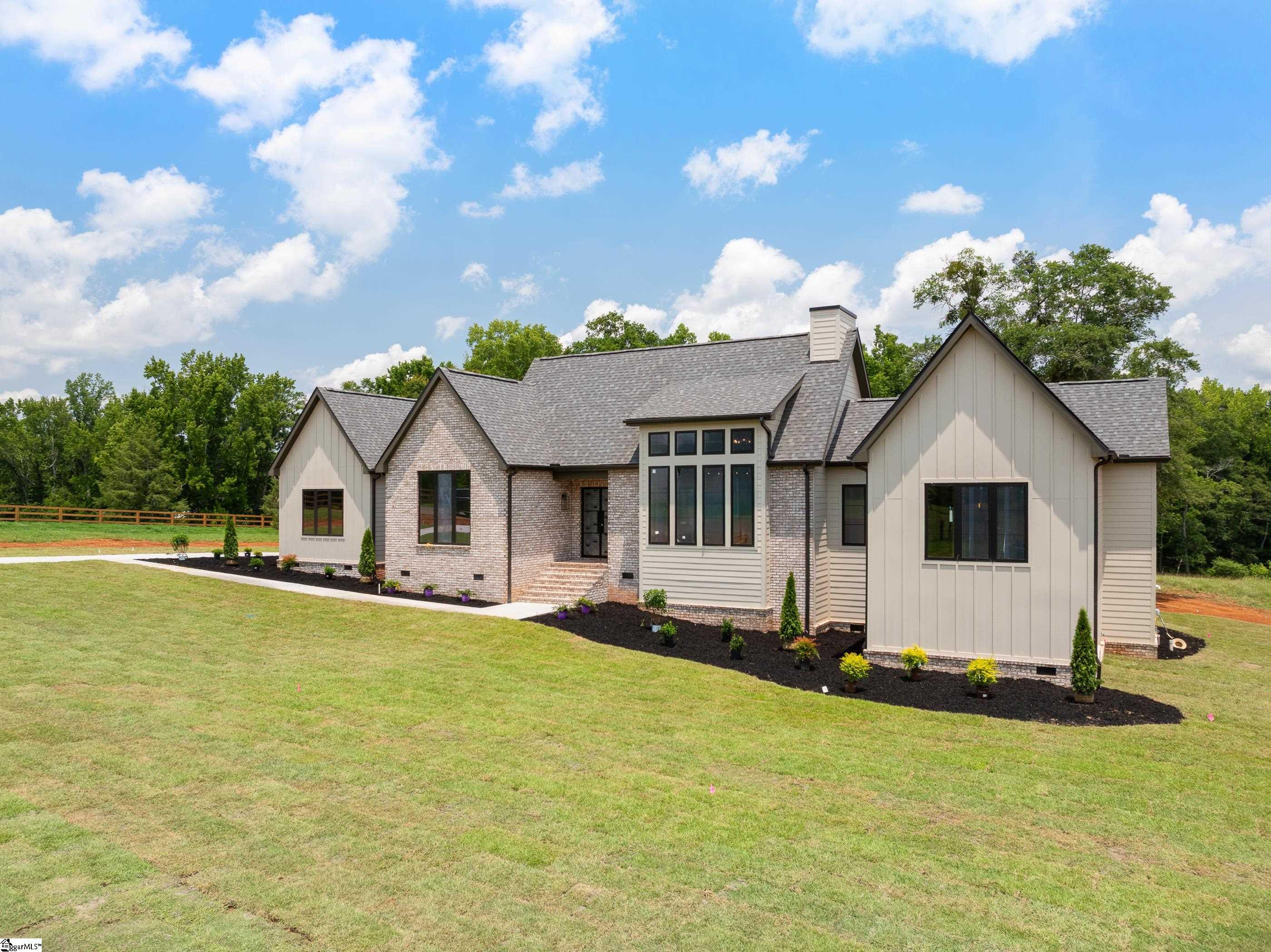 778 Garrison Road Pelzer, SC 29669