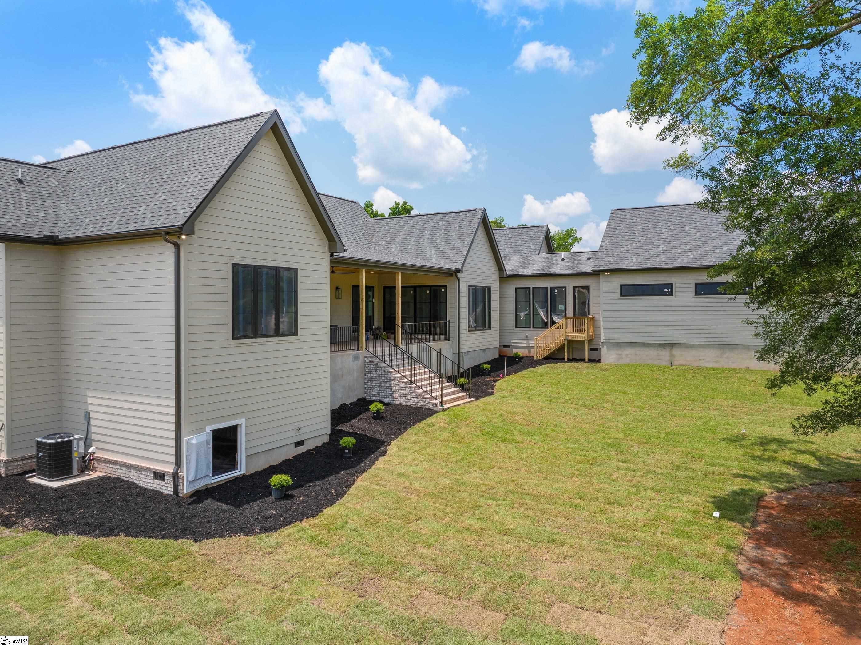 778 Garrison Road Pelzer, SC 29669