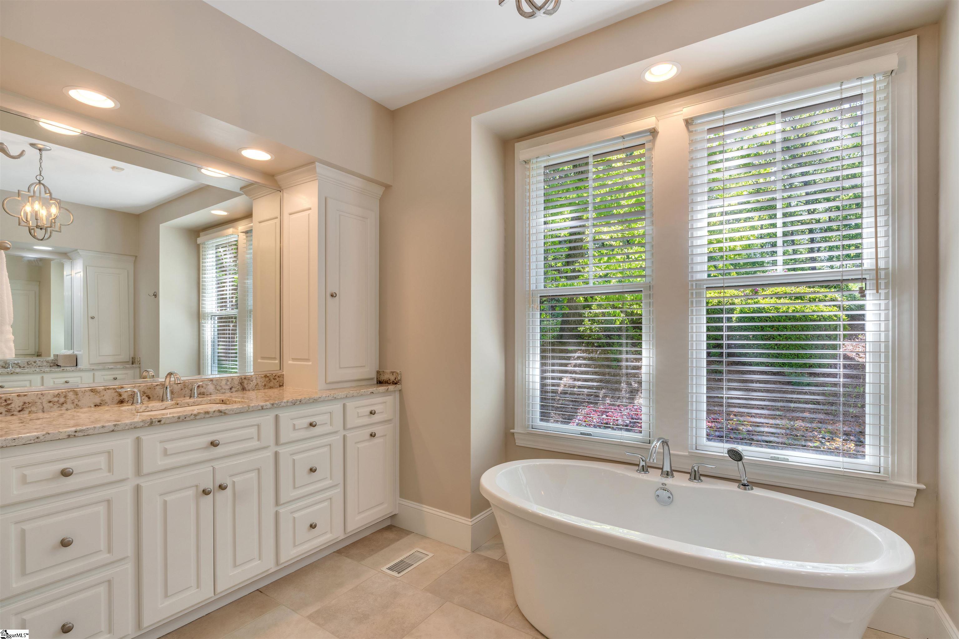 124 Kingshead Road Travelers Rest, SC 29690