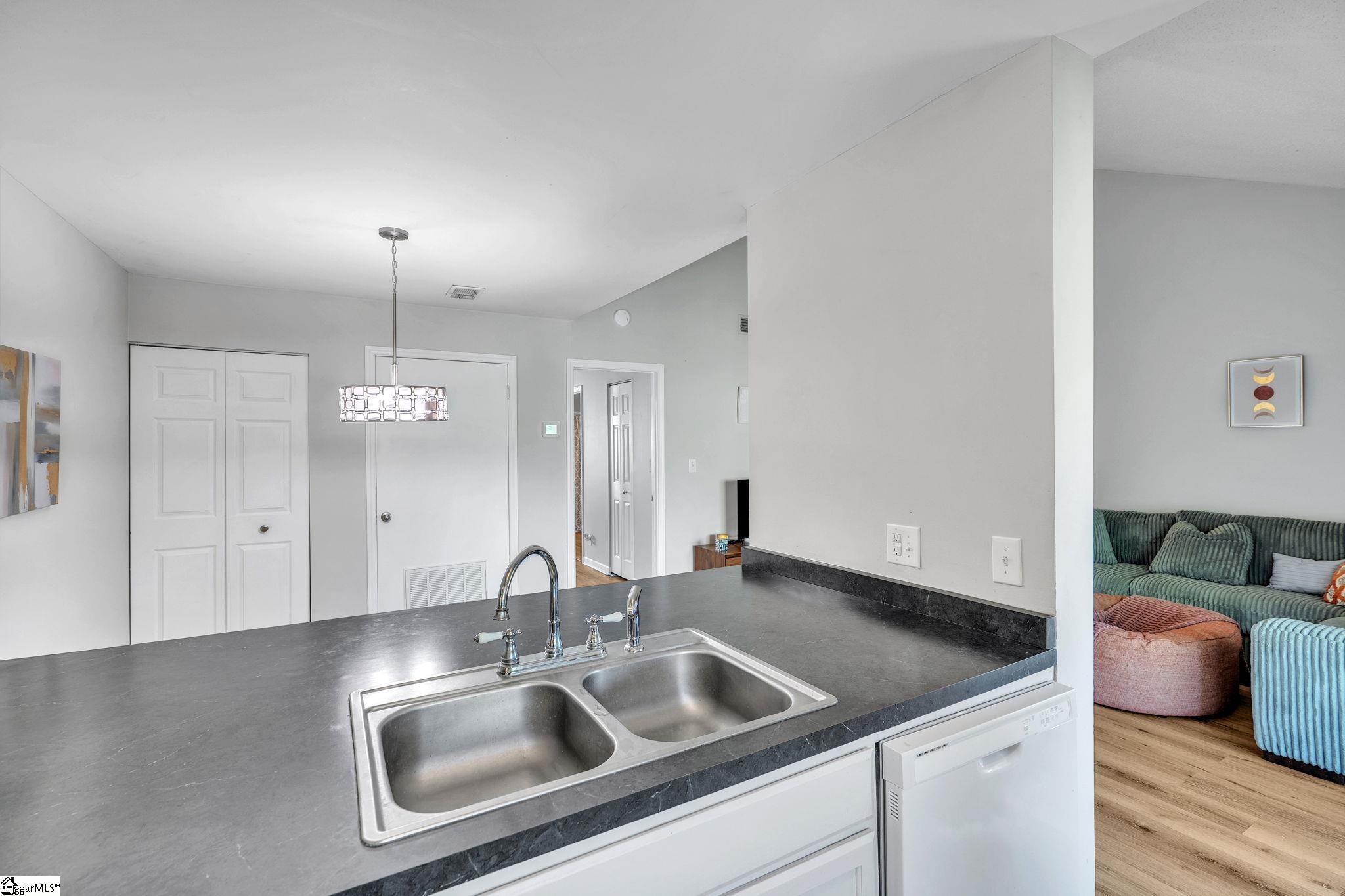 2601 Duncan Chapel Road UNIT Unit C301 Greenville, SC 29617