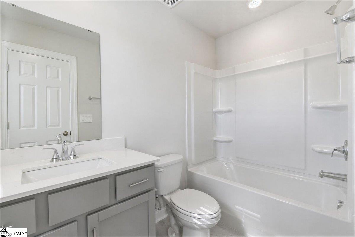 8 Swan Grove Trail Fountain Inn, SC 29645