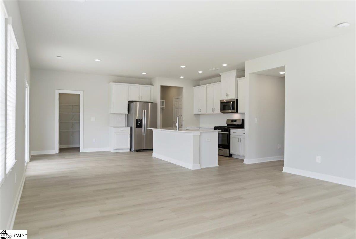 628 Hollybank Street Fountain Inn, SC 29644