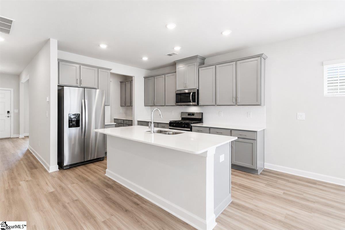 632 Hollybank Street Fountain Inn, SC 29644
