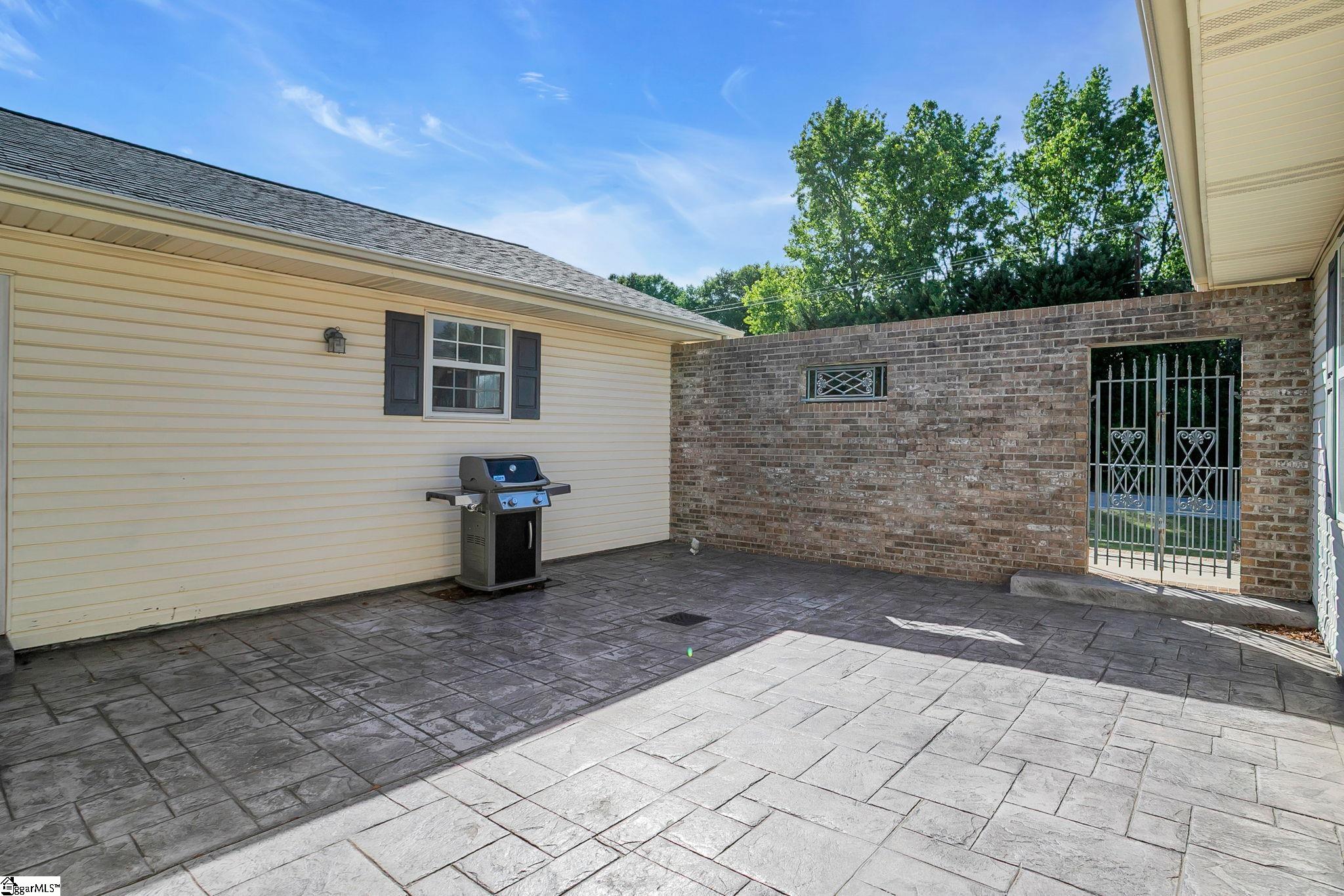 1 Sheridan Place Greer, SC 29650