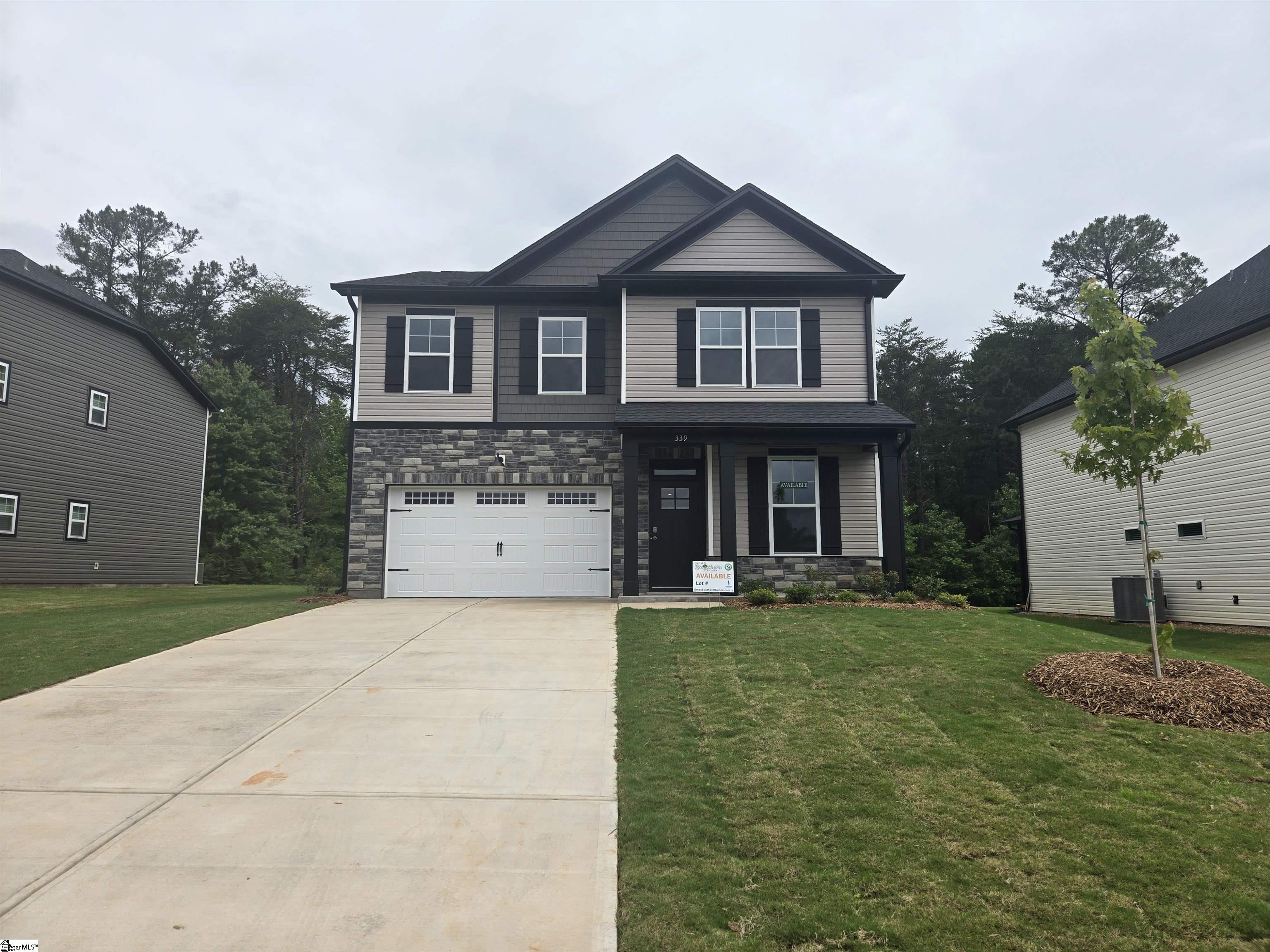 339 E Pyrenees Drive UNIT Lot 137 Wellford, SC 29385