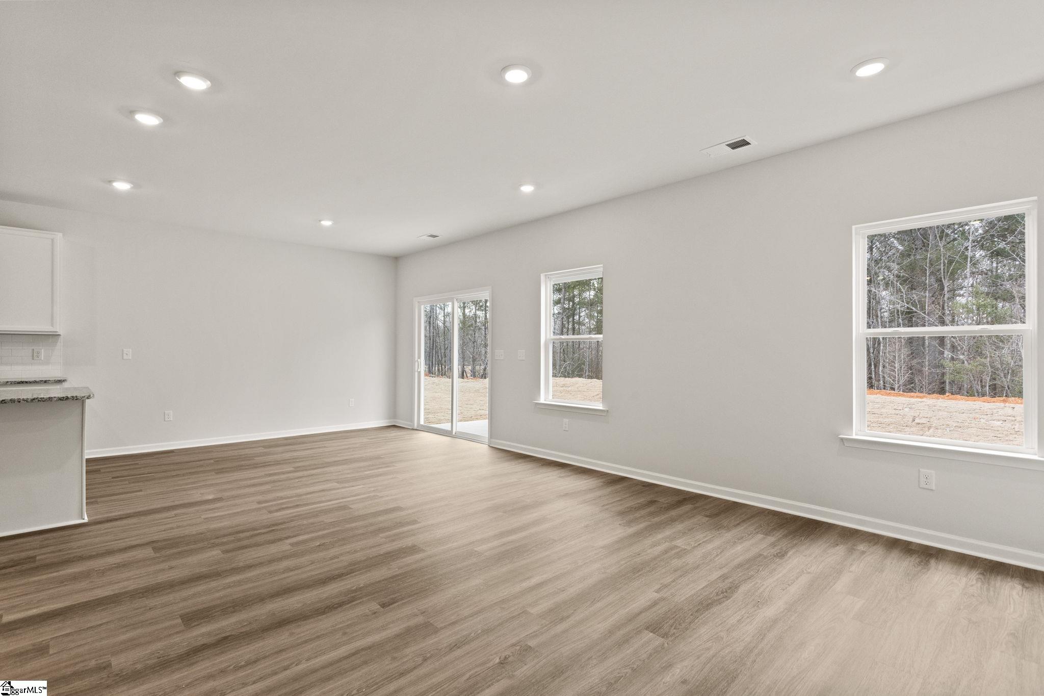 5 Torwood Street Fountain Inn, SC 29644