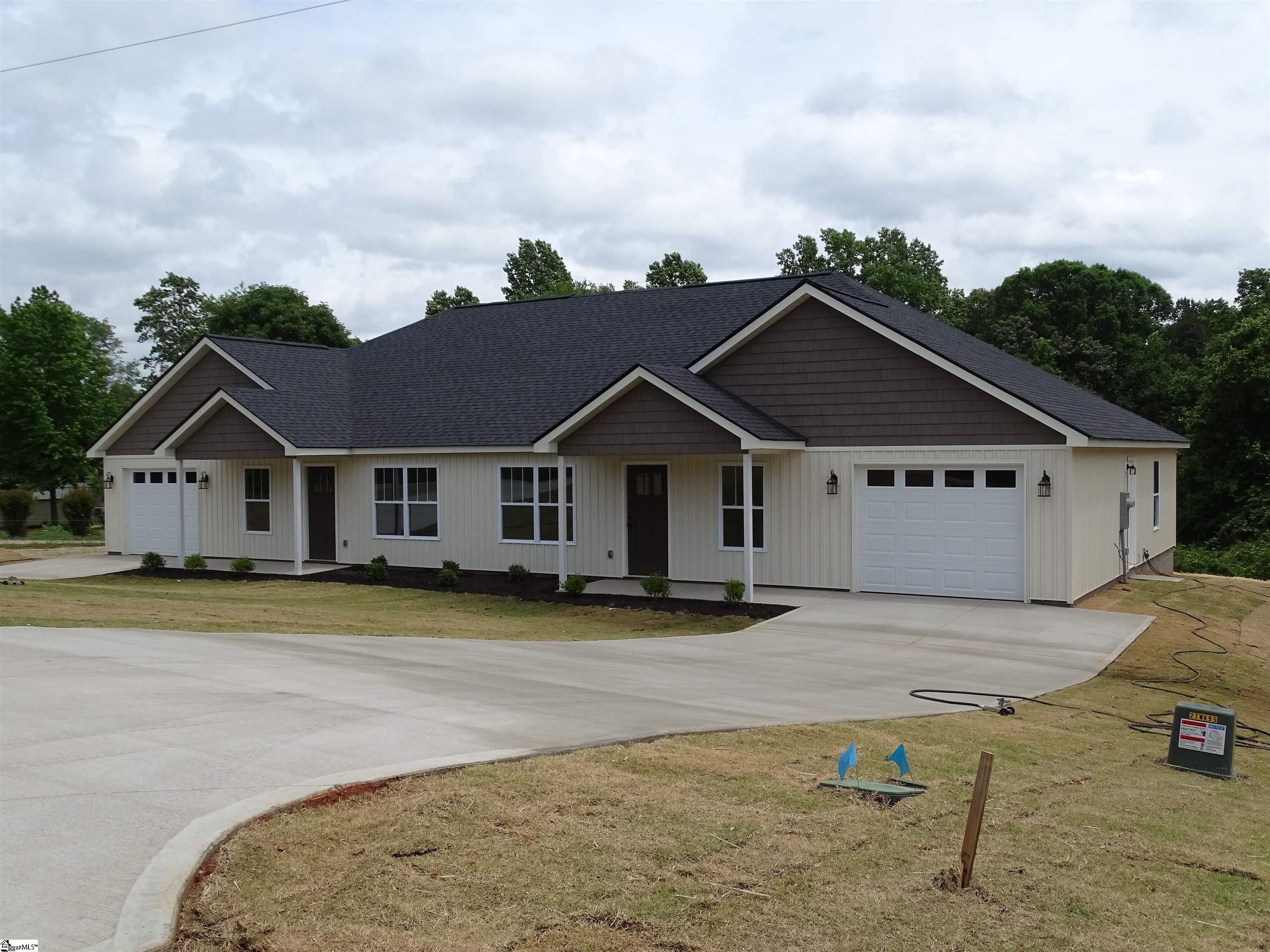 250/254 Brewton Road, Spartanburg SC 29301,Spartanburg,Spartanburg,Residential Income