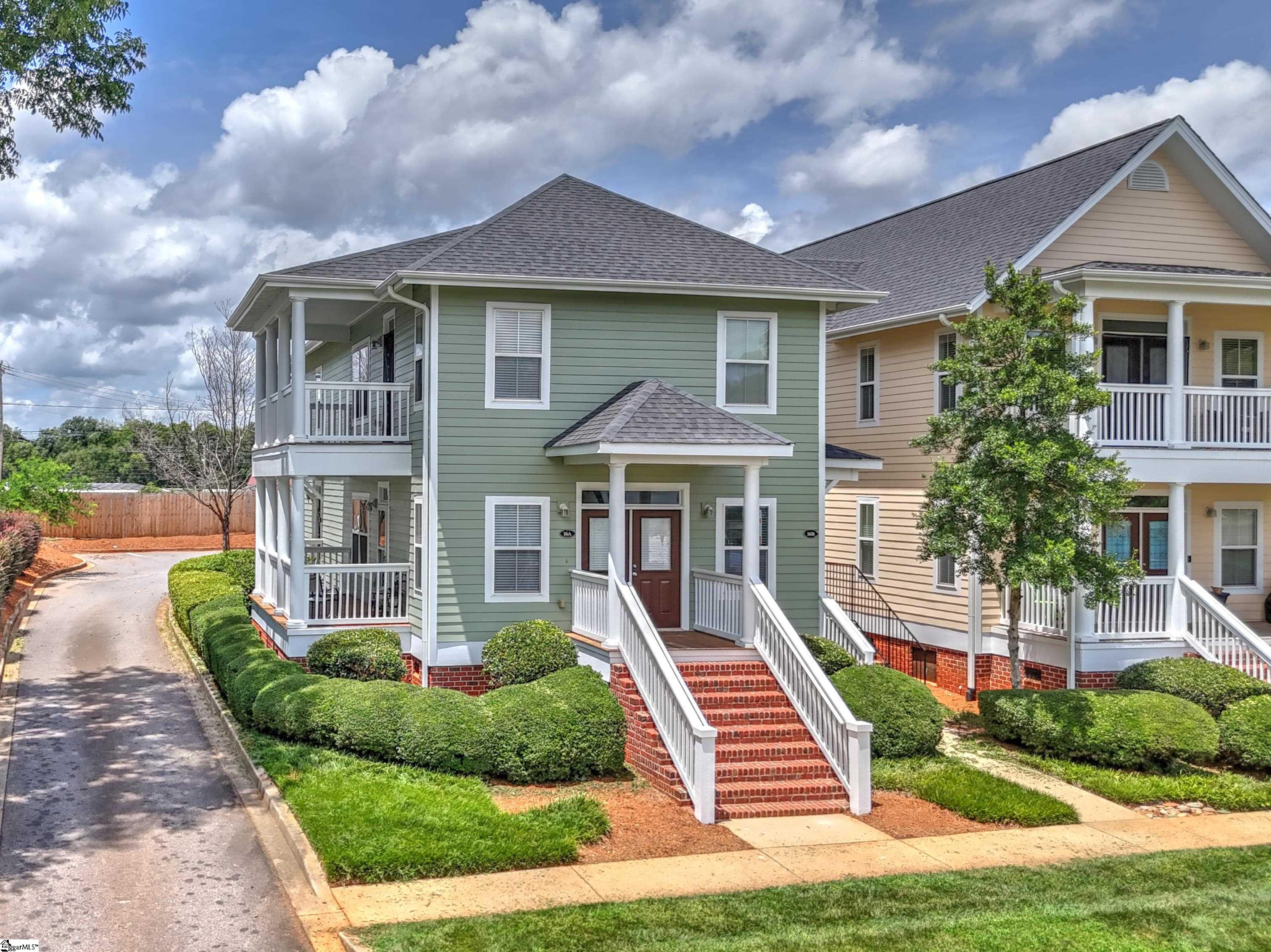 16-B Oakhurst Avenue Greenville, SC 29609