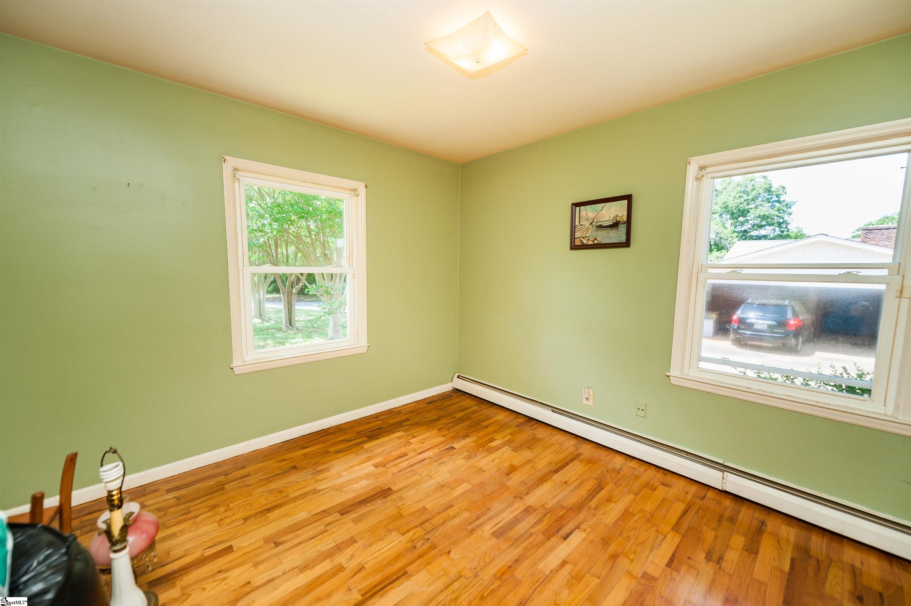368 Fairlane Drive Spartanburg, SC 29307