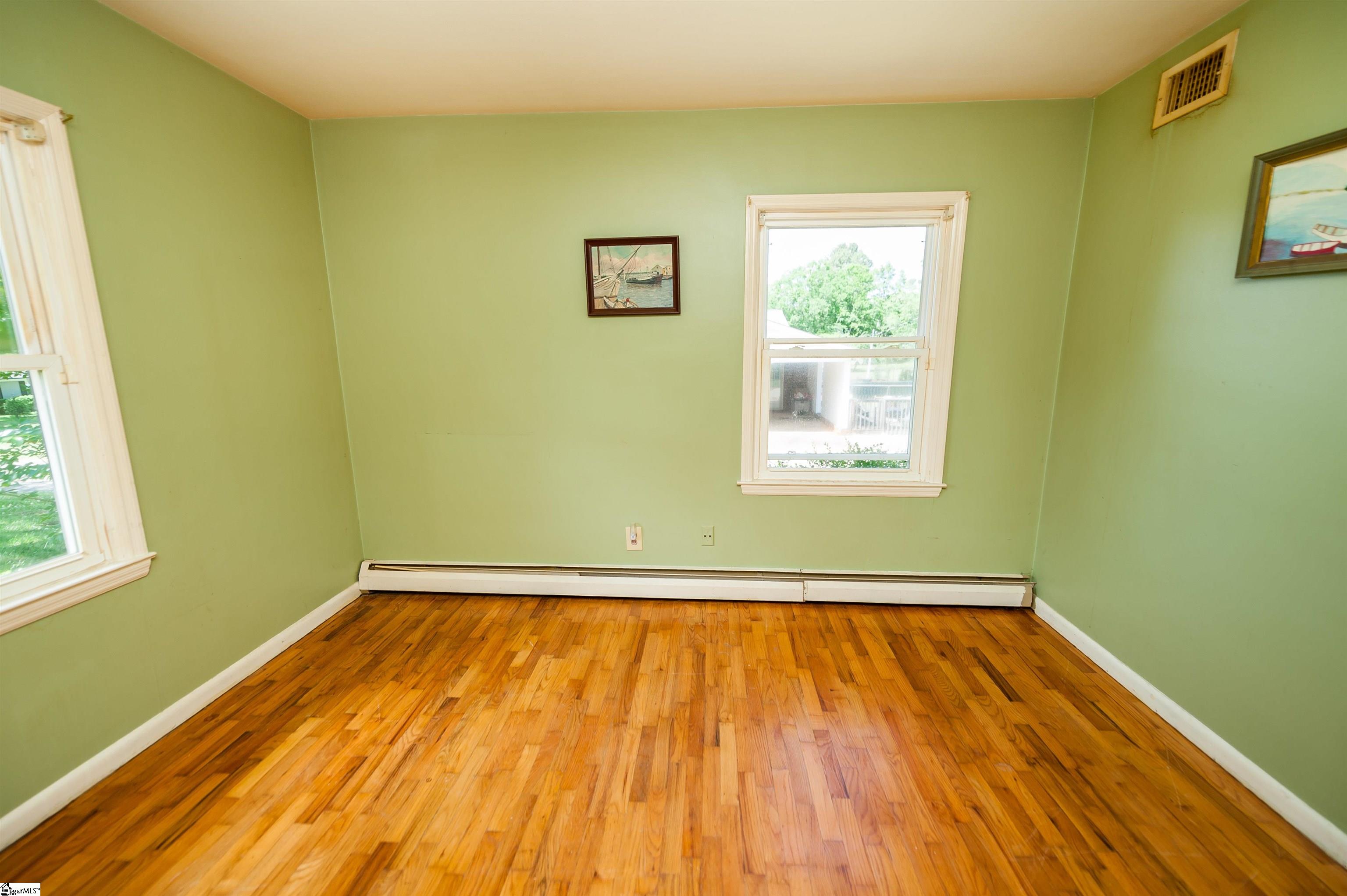 368 Fairlane Drive Spartanburg, SC 29307