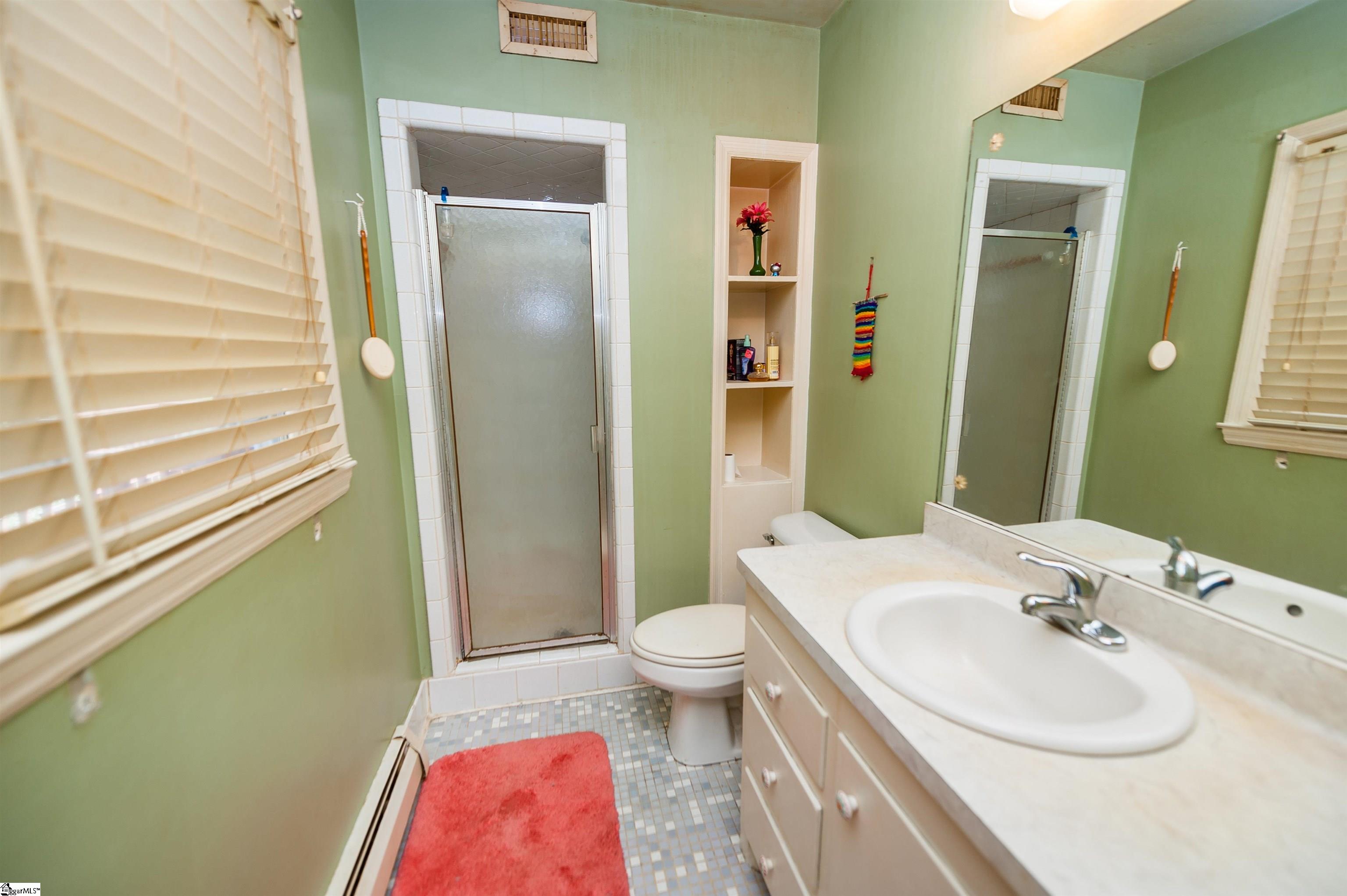 368 Fairlane Drive Spartanburg, SC 29307